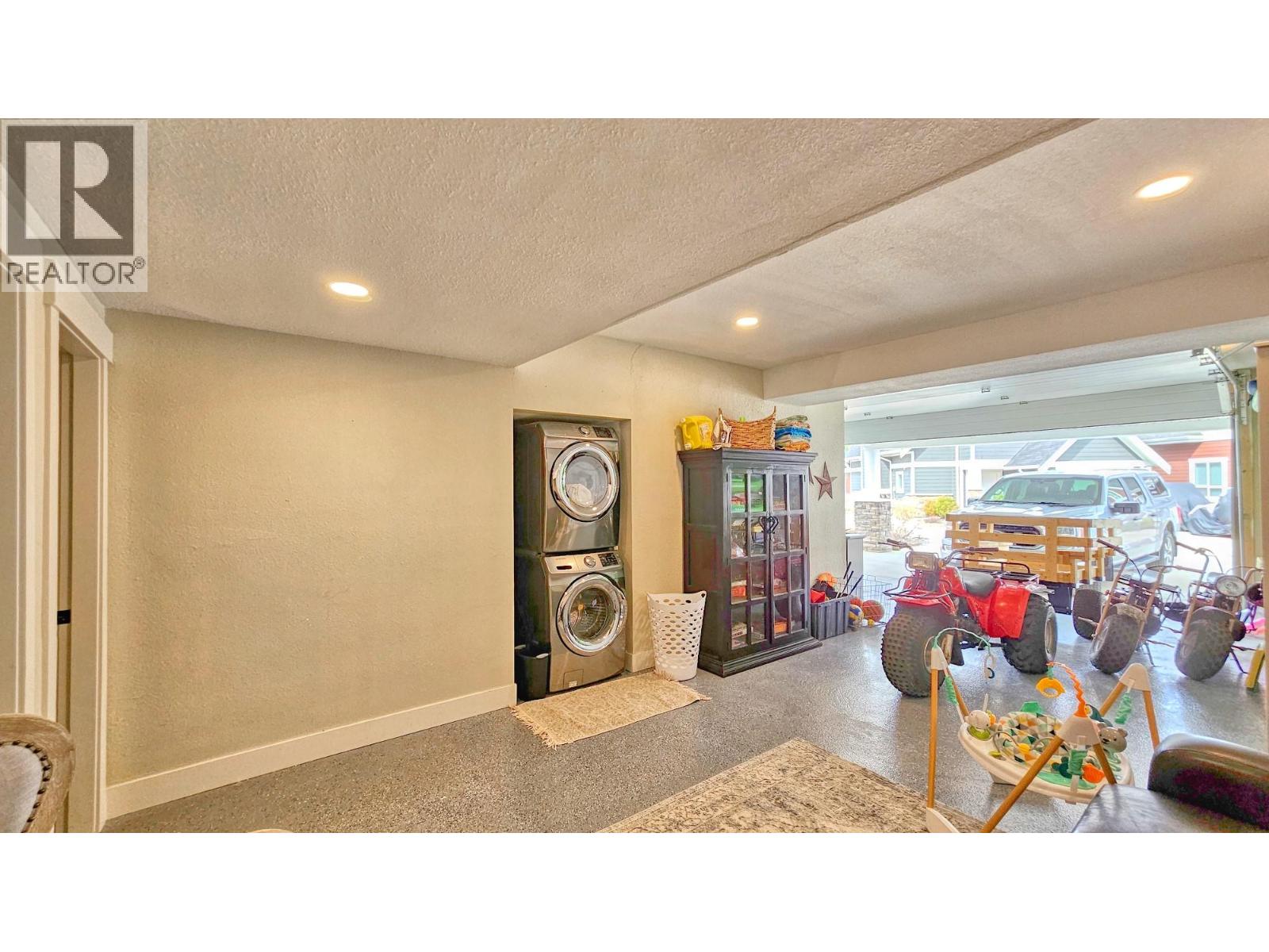 6746 Marbella Loop Unit# 304, Kelowna, British Columbia  V1Z 3R8 - Photo 25 - 10381875