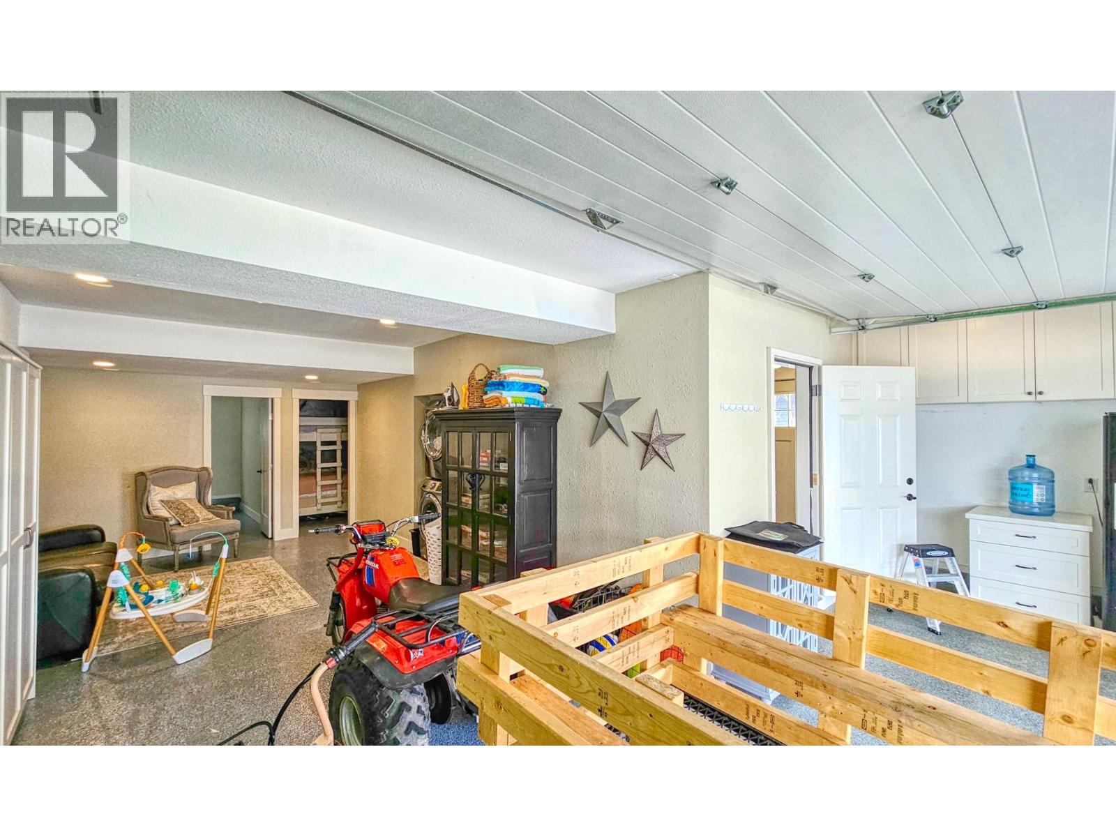 6746 Marbella Loop Unit# 304, Kelowna, British Columbia  V1Z 3R8 - Photo 29 - 10381875