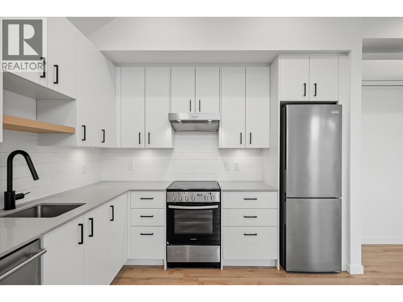 660 Cawston Avenue Unit# 105b, Kelowna, British Columbia  V1Y 9M1 - Photo 5 - 10381841