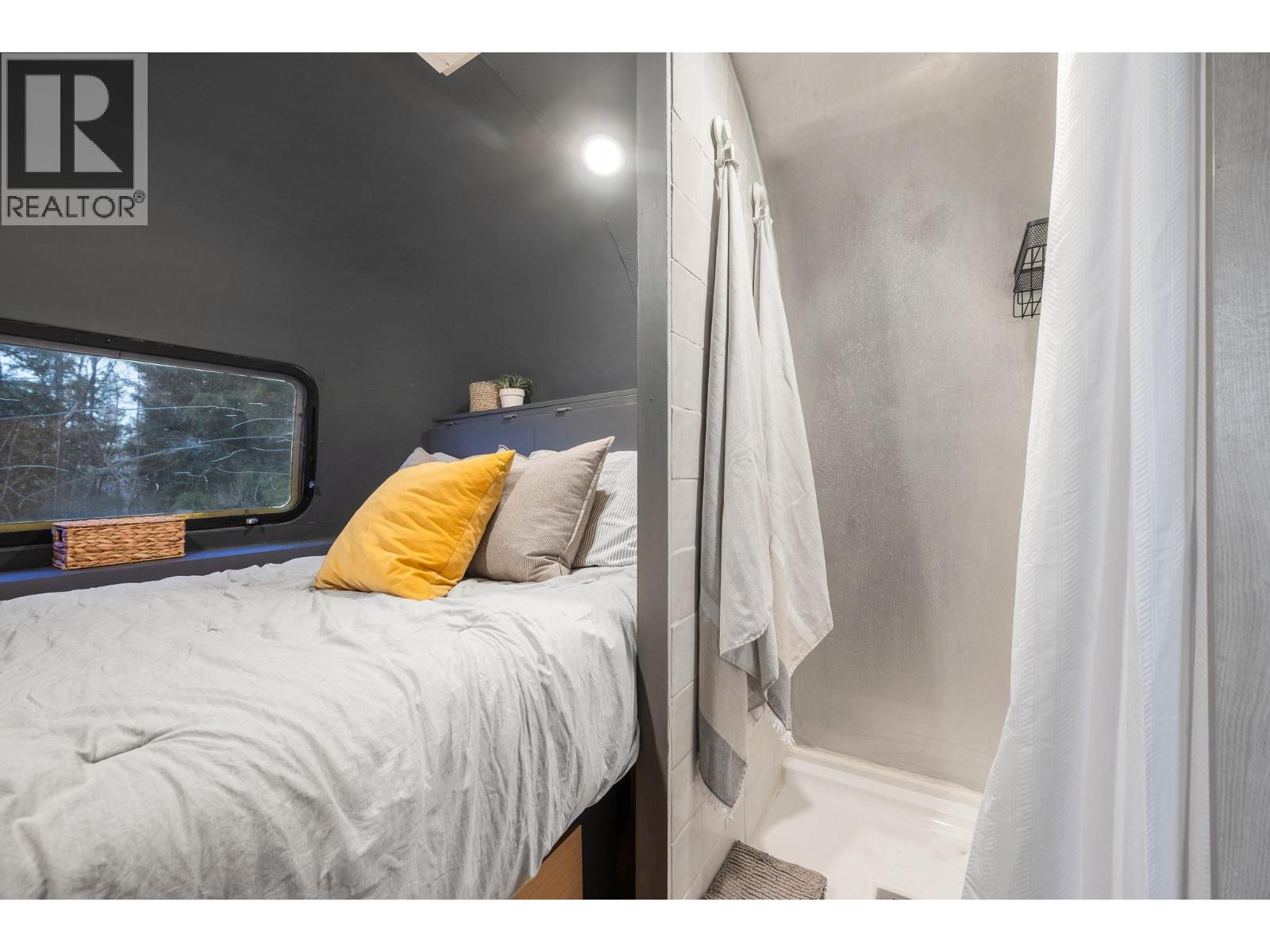 6474 Deer Run Road Lot# 11, Magna Bay, British Columbia  V0E 1M7 - Photo 15 - 10381218