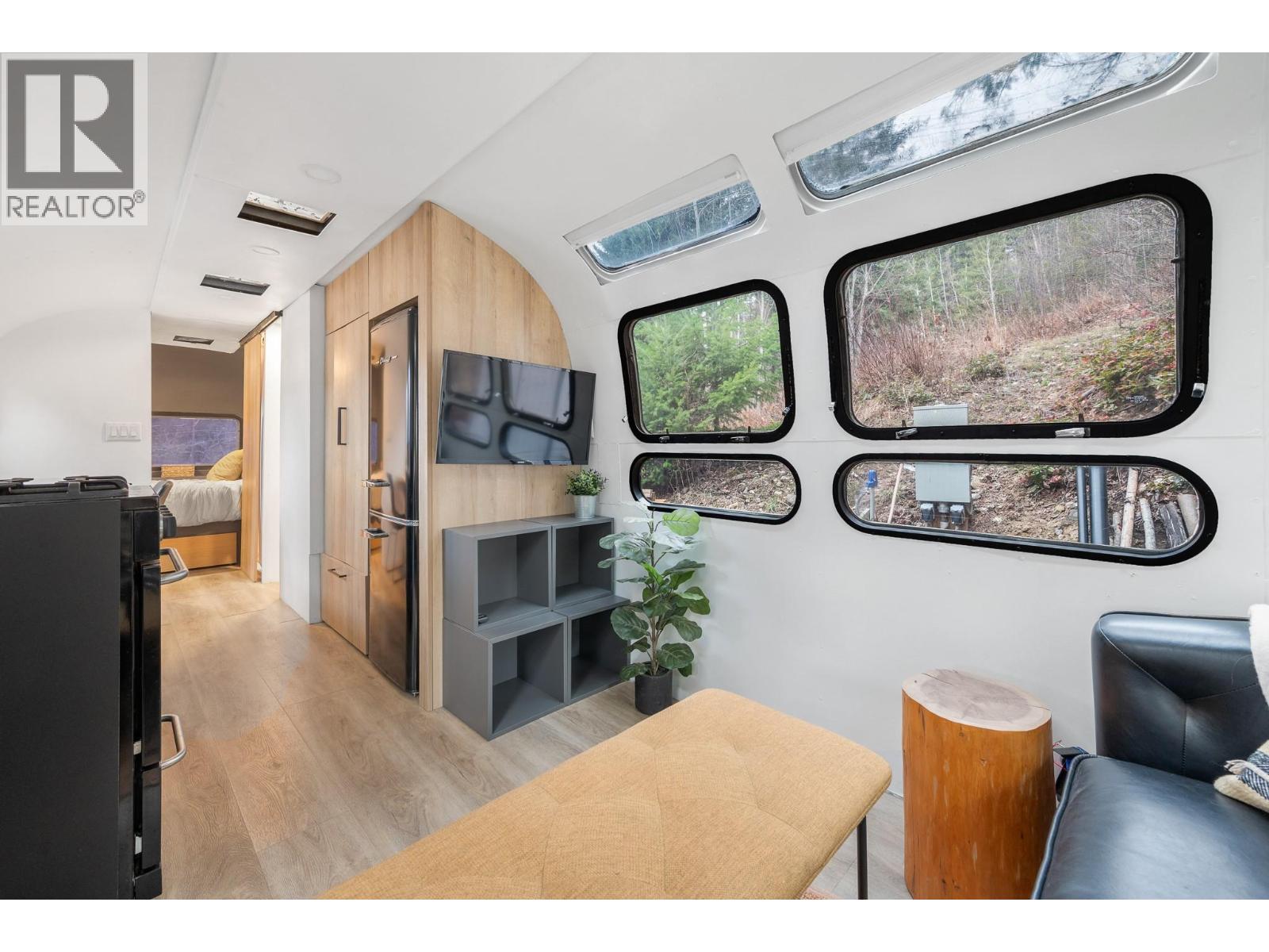 6474 Deer Run Road Lot# 11, Magna Bay, British Columbia  V0E 1M7 - Photo 21 - 10381218