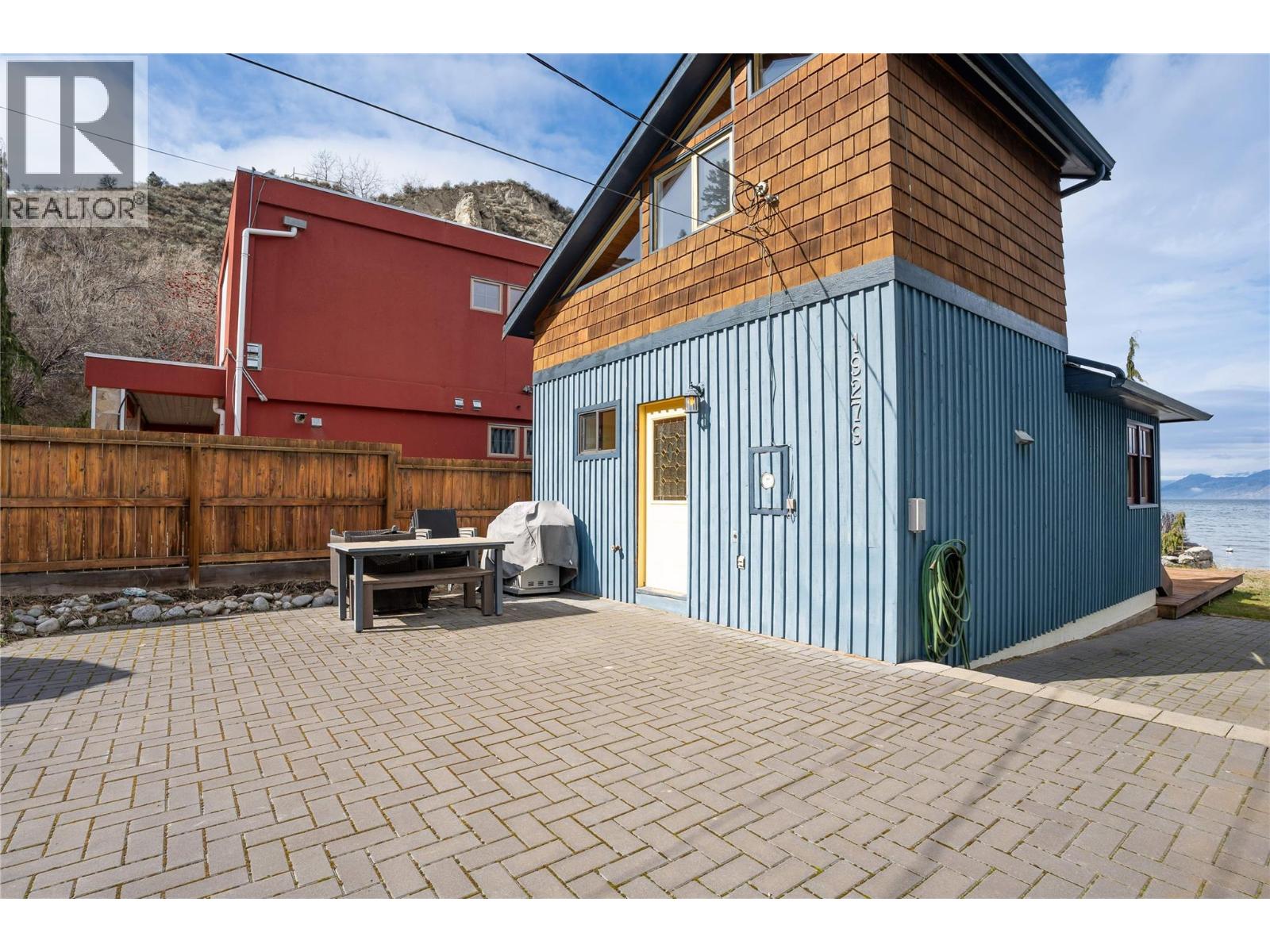 19279 Lakeshore Drive N, Summerland, British Columbia  V0H 1Z6 - Photo 1 - 10381953