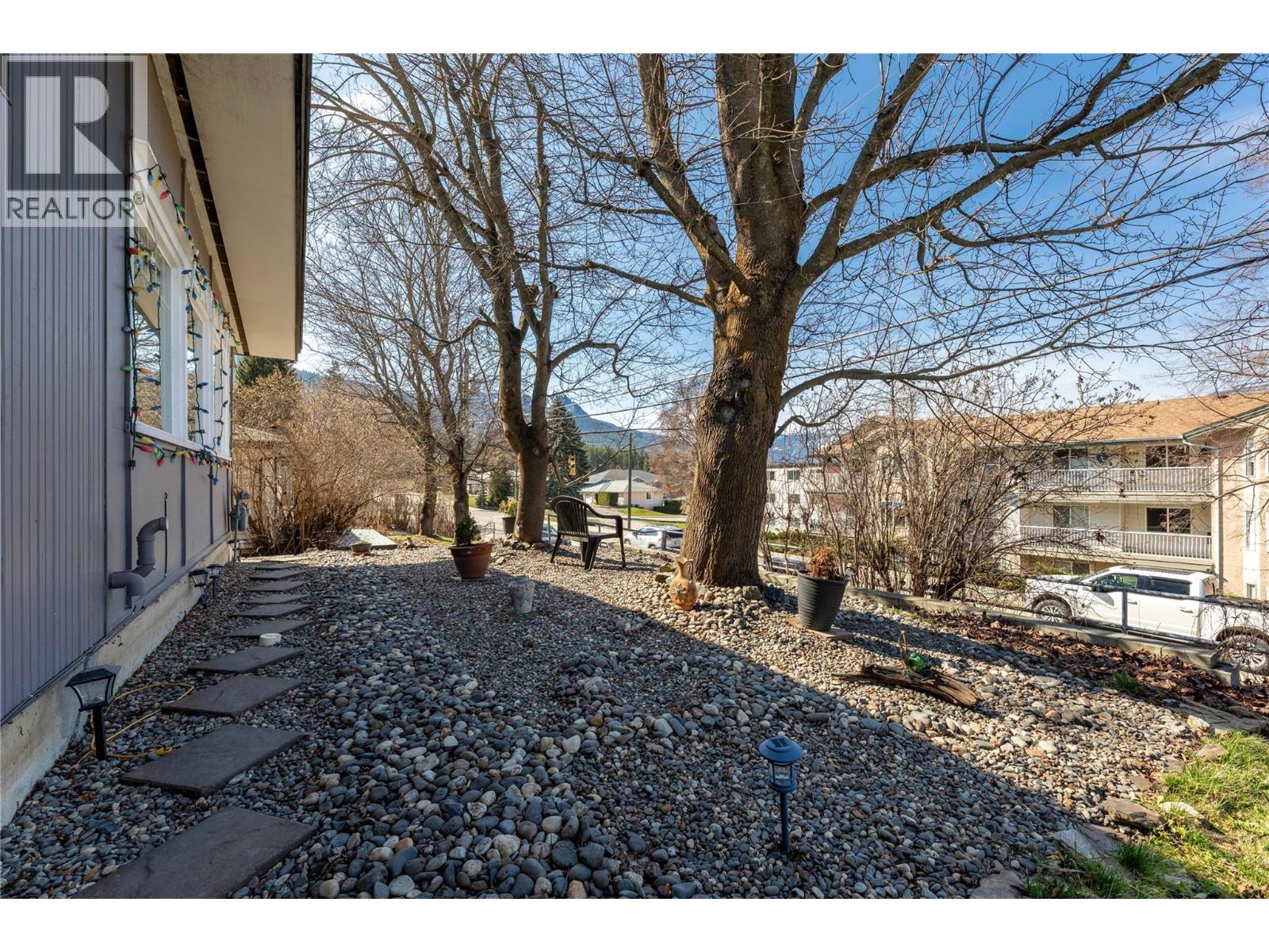 330 6 Street, Salmon Arm, British Columbia  V1E 4E8 - Photo 16 - 10381880
