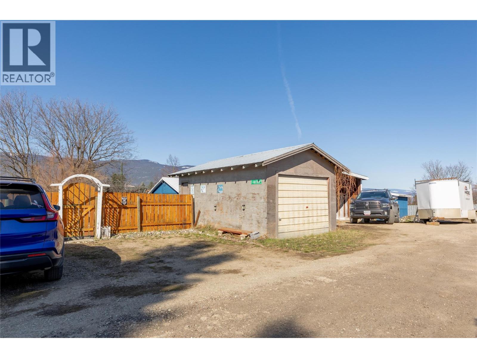 330 6 Street, Salmon Arm, British Columbia  V1E 4E8 - Photo 28 - 10381880