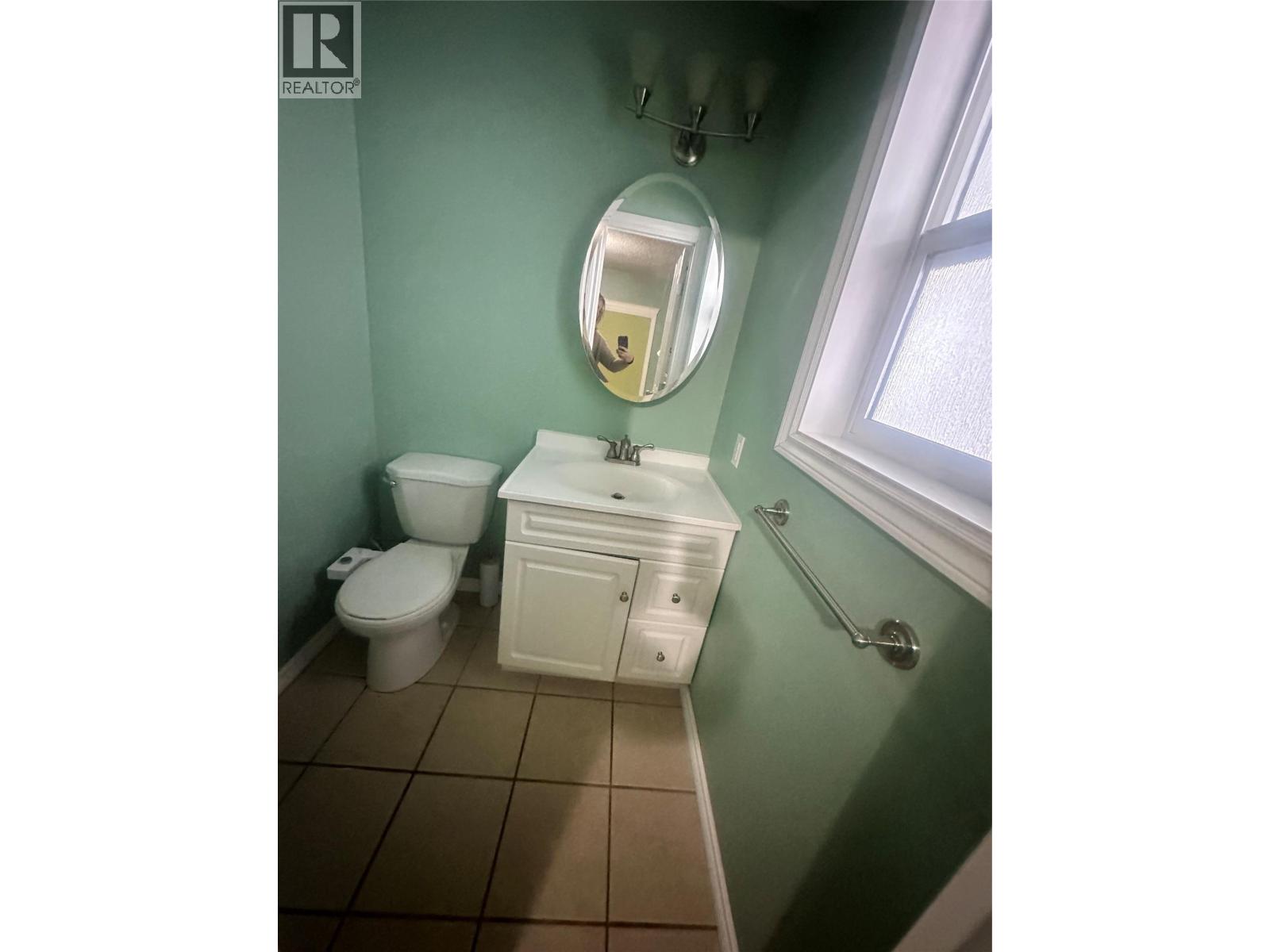 5301 44a Avenue Nw, Chetwynd, British Columbia  V0C 1J0 - Photo 14 - 10381965