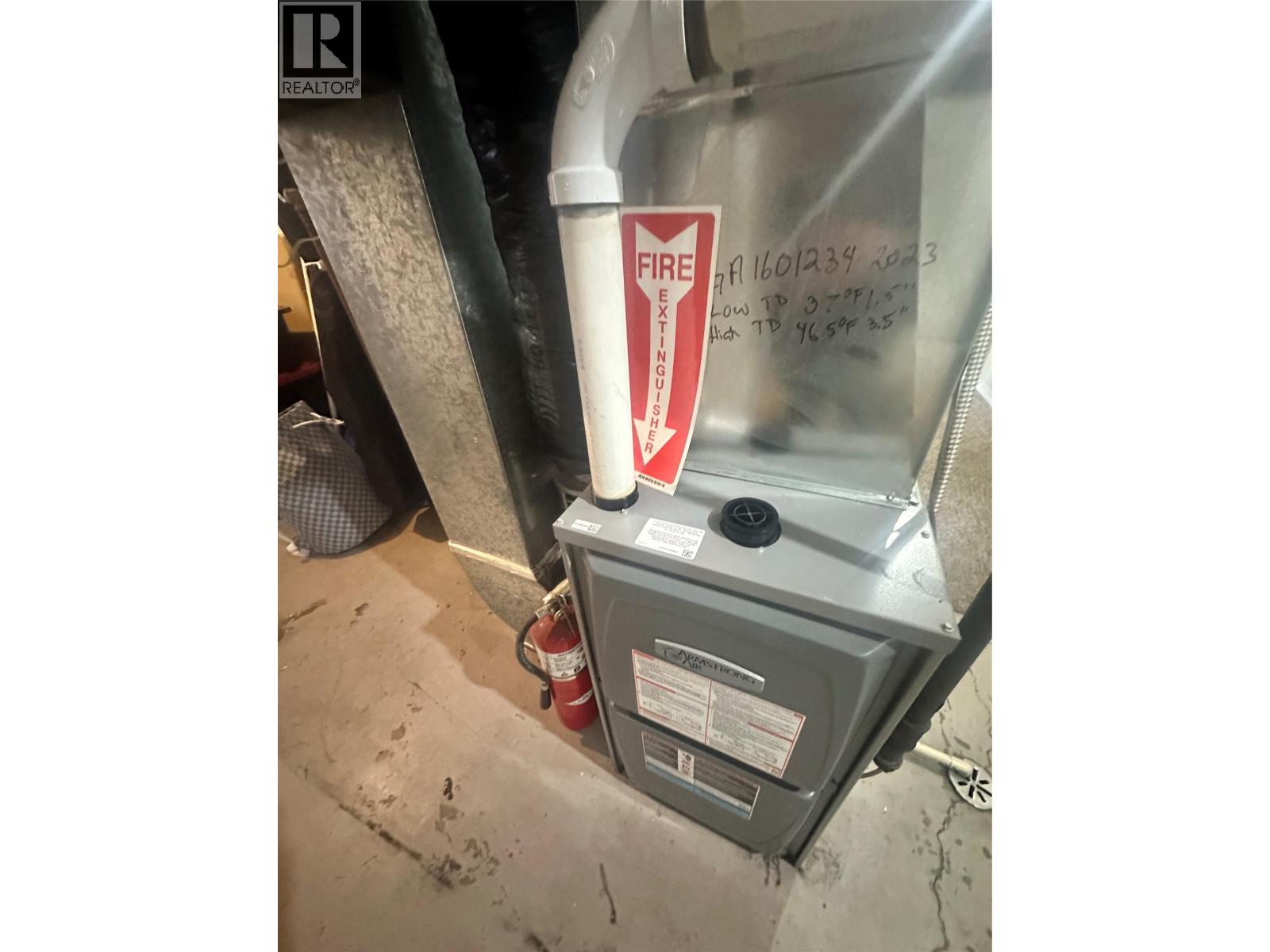 5301 44a Avenue Nw, Chetwynd, British Columbia  V0C 1J0 - Photo 16 - 10381965