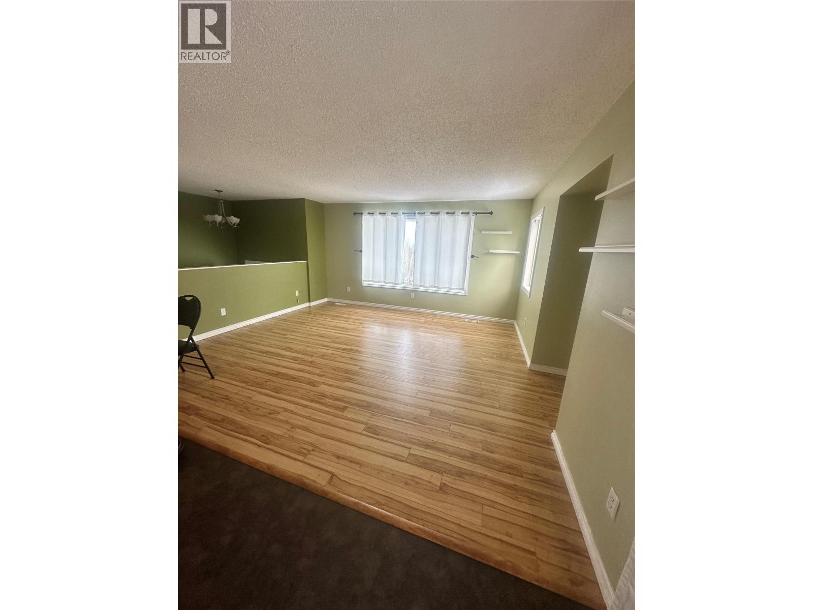 5301 44a Avenue Nw, Chetwynd, British Columbia  V0C 1J0 - Photo 5 - 10381965