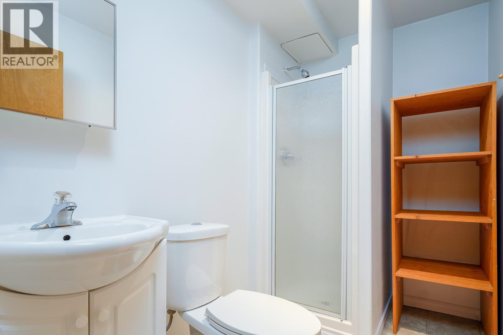 1730 Kootenay Avenue, Rossland, British Columbia  V0G 1Y0 - Photo 36 - 10380318