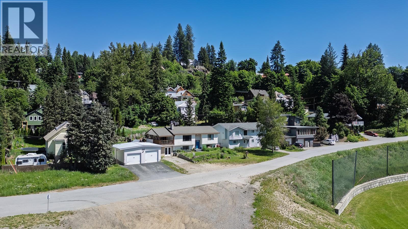 1730 Kootenay Avenue, Rossland, British Columbia  V0G 1Y0 - Photo 46 - 10380318