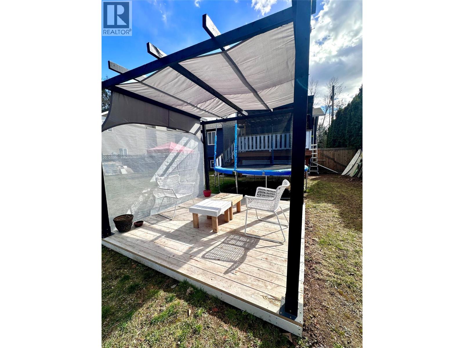 1359 Grosvenor Place, Castlegar, British Columbia  V1N 3X8 - Photo 53 - 10381970