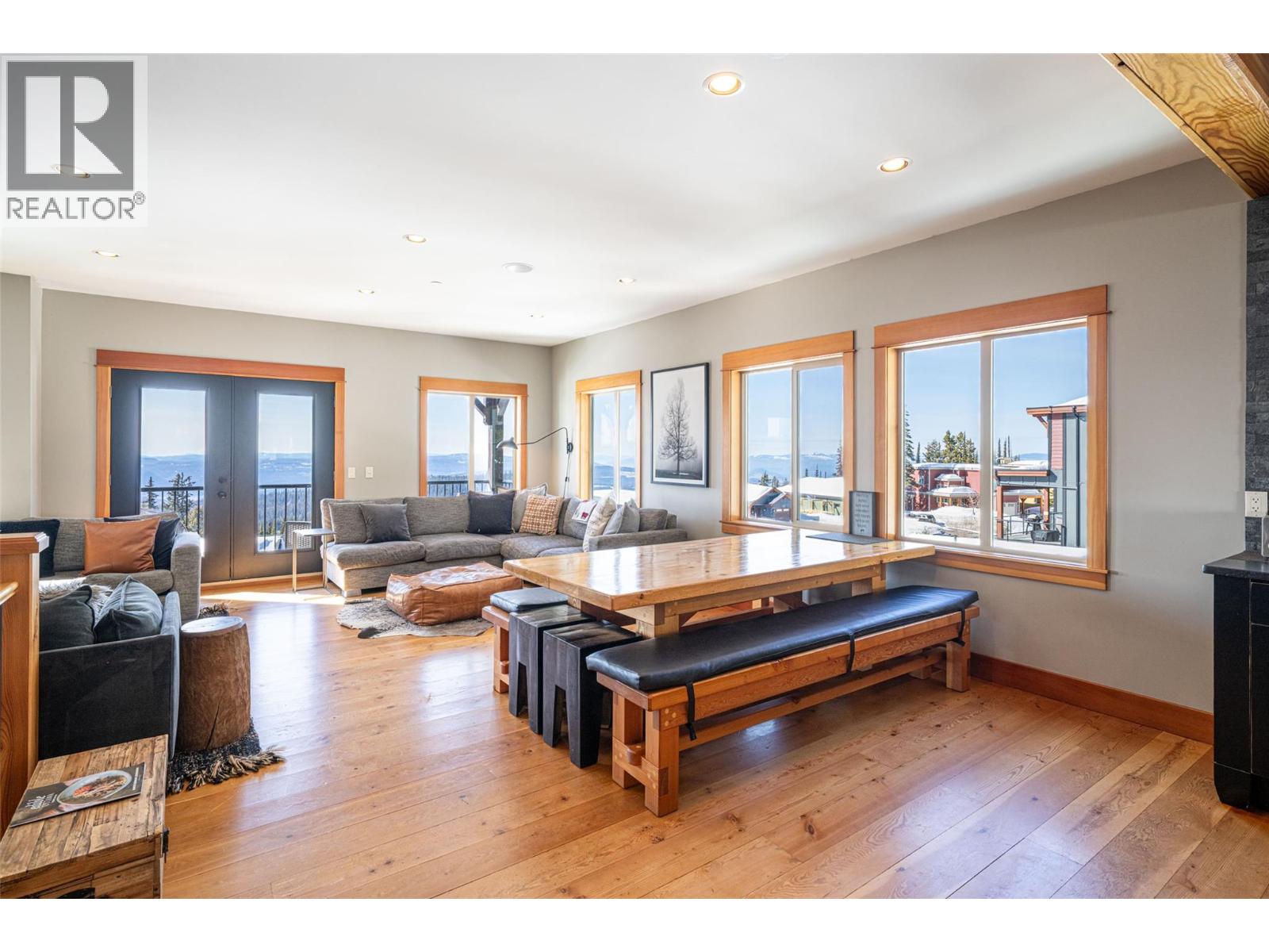 9826 Cathedral Drive, Silver Star, British Columbia  V1B 3M1 - Photo 13 - 10381284