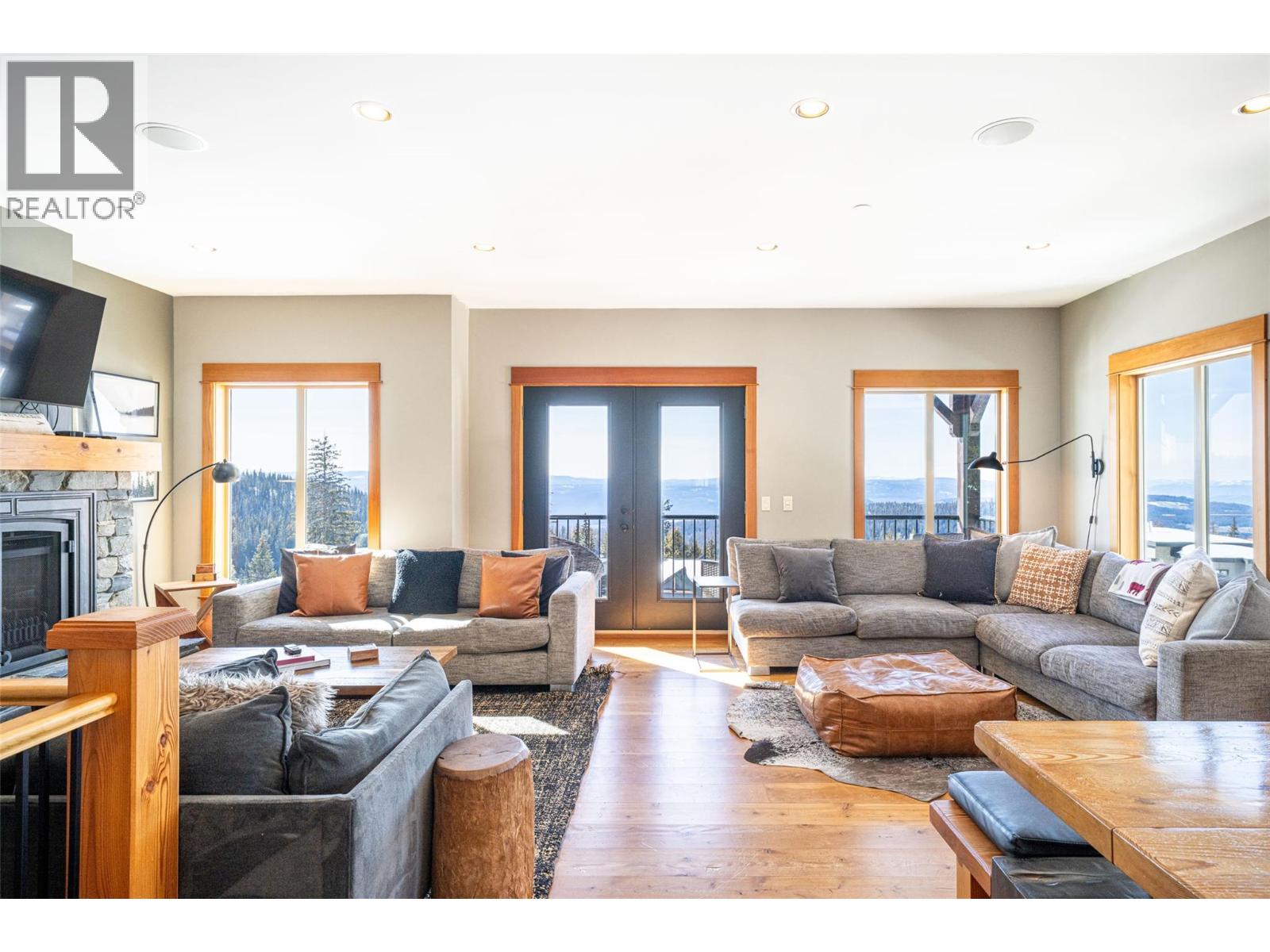 9826 Cathedral Drive, Silver Star, British Columbia  V1B 3M1 - Photo 17 - 10381284