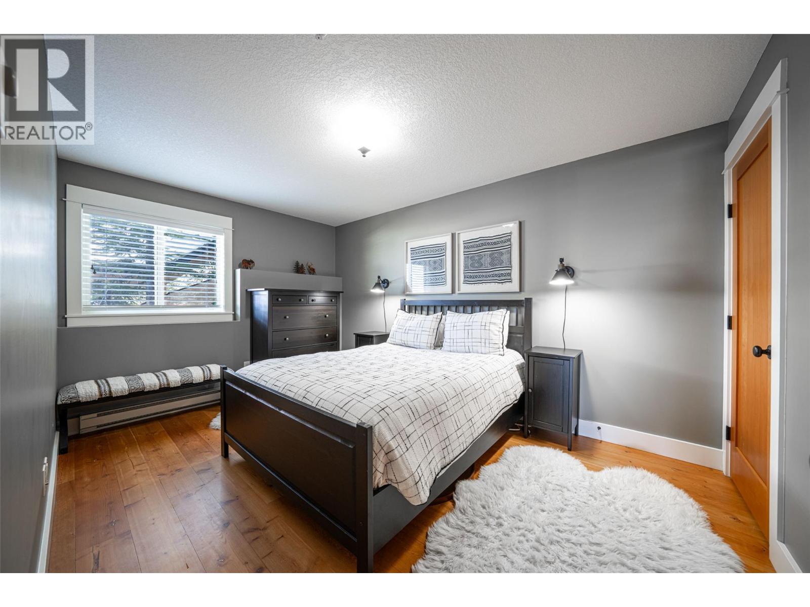 9826 Cathedral Drive, Silver Star, British Columbia  V1B 3M1 - Photo 30 - 10381284