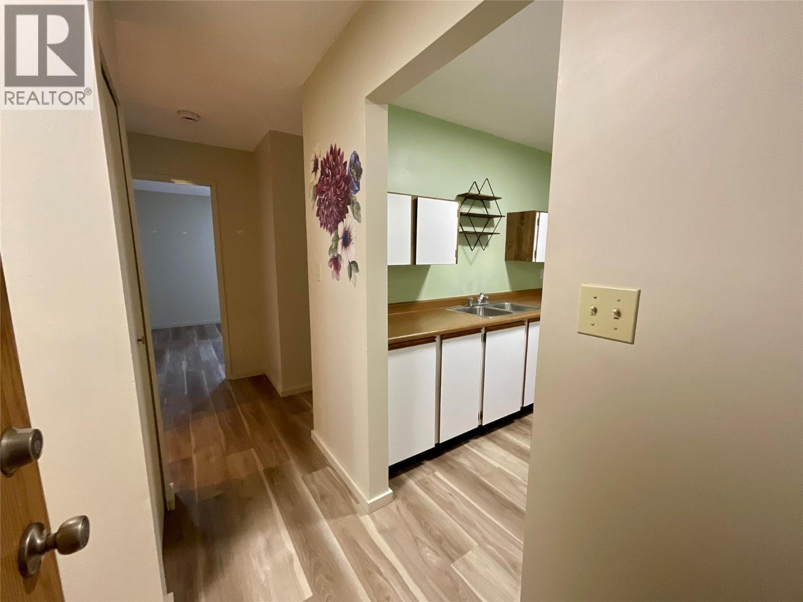 320 Northgate Unit# 103, Tumbler Ridge, British Columbia  V0C 2W0 - Photo 2 - 10381989