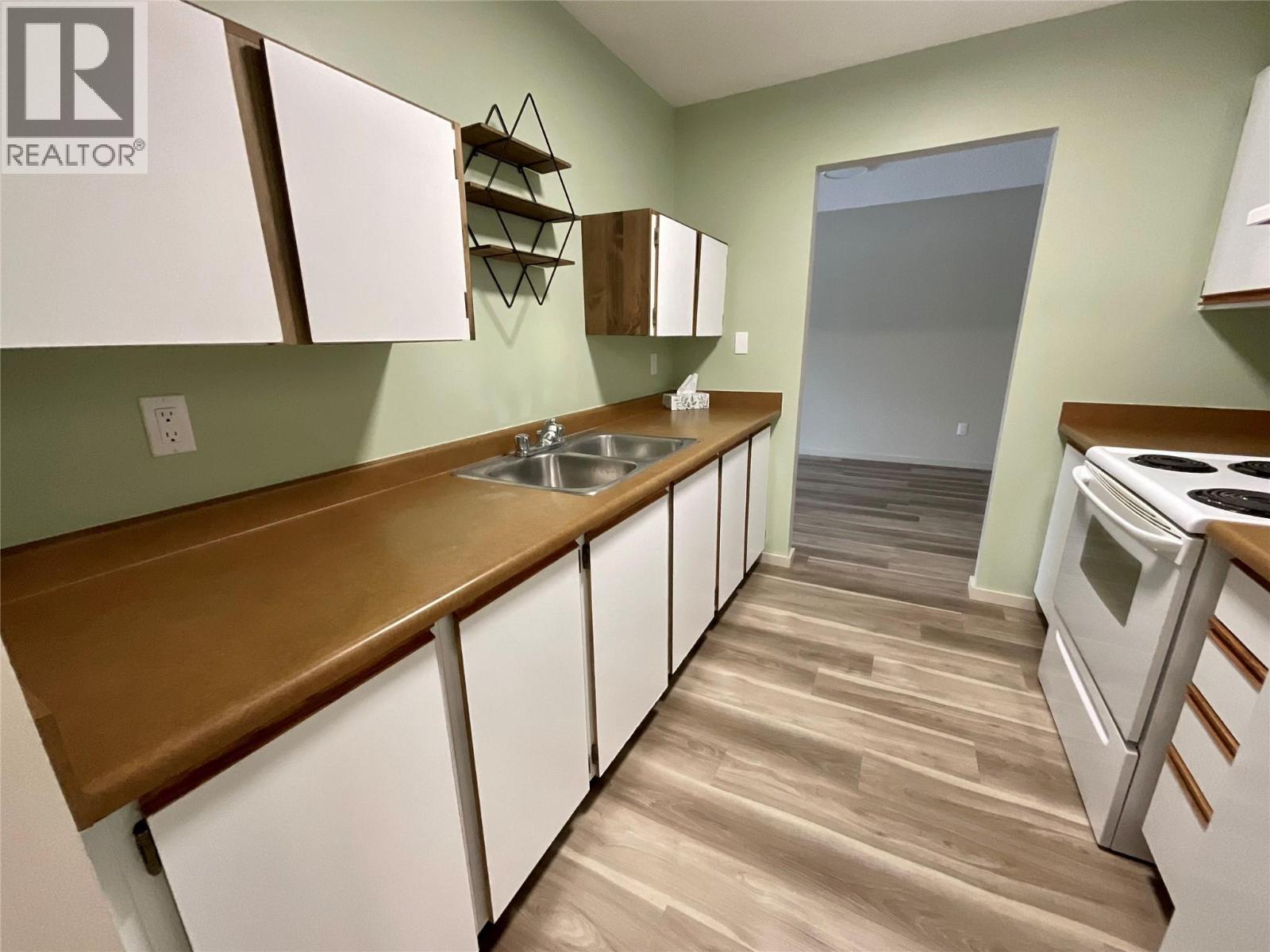 320 Northgate Unit# 103, Tumbler Ridge, British Columbia  V0C 2W0 - Photo 3 - 10381989