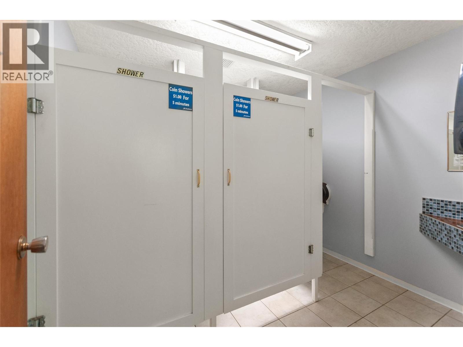 6165 Highway 3, Hedley, British Columbia  V0X 1K0 - Photo 11 - 10381885