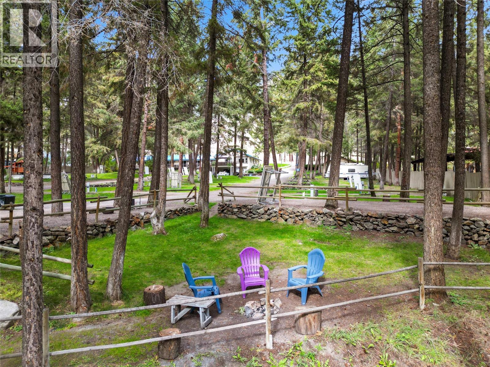 6165 Highway 3, Hedley, British Columbia  V0X 1K0 - Photo 6 - 10381885