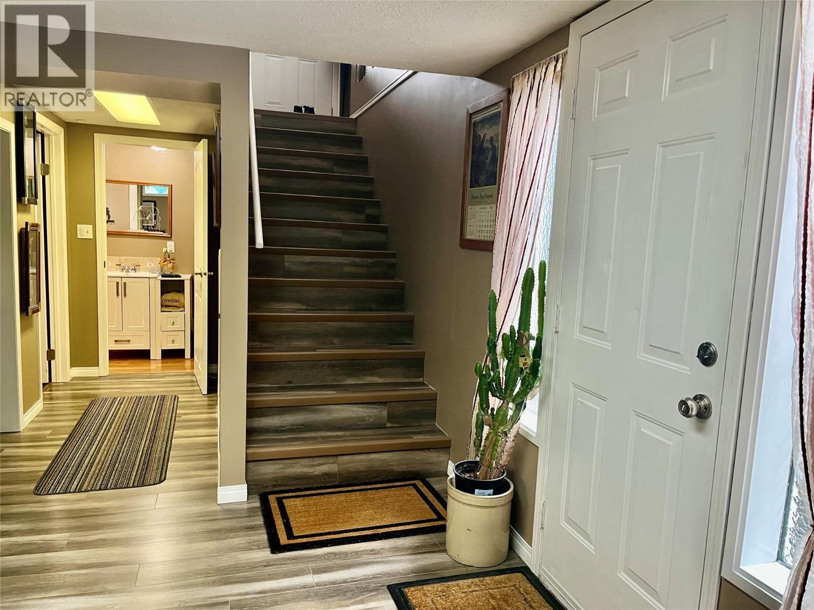 2860 Wright Street, Armstrong, British Columbia  V0E 1B1 - Photo 18 - 10381837