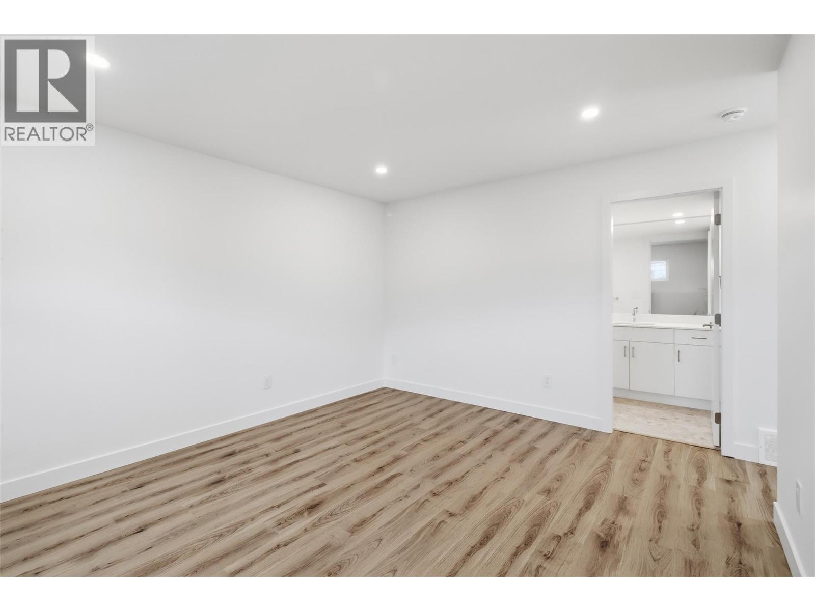 2050 Grasslands Boulevard Unit# 137, Kamloops, British Columbia  V2B 0K7 - Photo 34 - 10380412