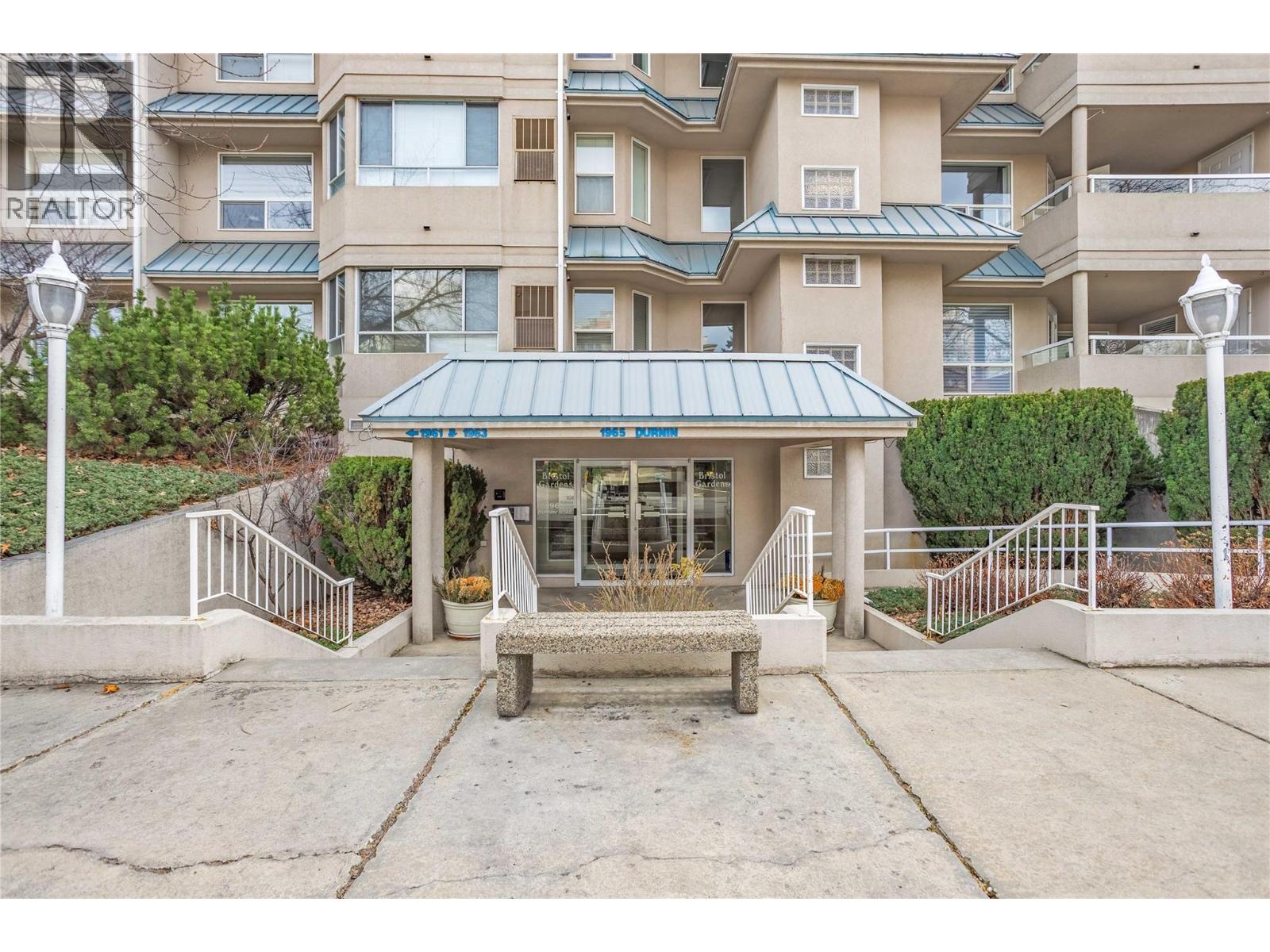 1965 Durnin Road Unit# 111, Kelowna, British Columbia  V1X 7K6 - Photo 1 - 10379355