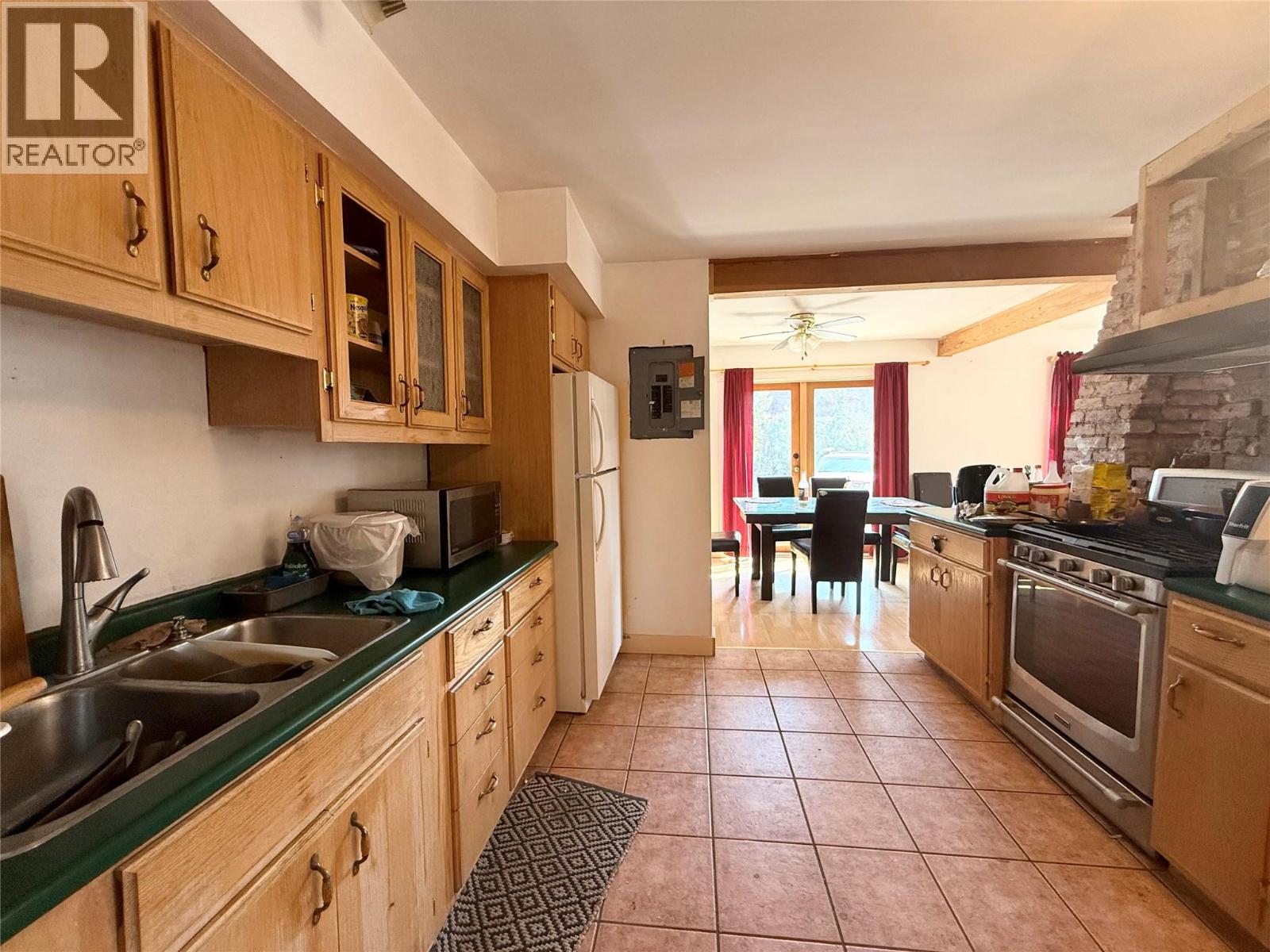 1325 Quilchena Avenue, Merritt, British Columbia  V1K 1B8 - Photo 11 - 10381963