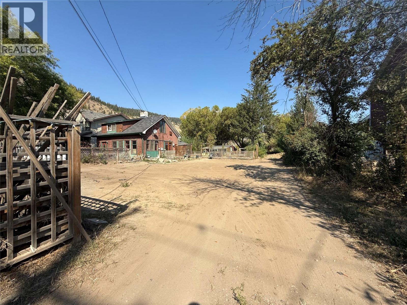 1325 Quilchena Avenue, Merritt, British Columbia  V1K 1B8 - Photo 3 - 10381963