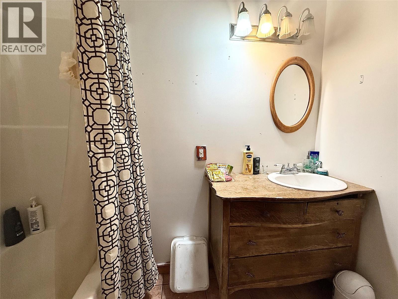 1325 Quilchena Avenue, Merritt, British Columbia  V1K 1B8 - Photo 34 - 10381963