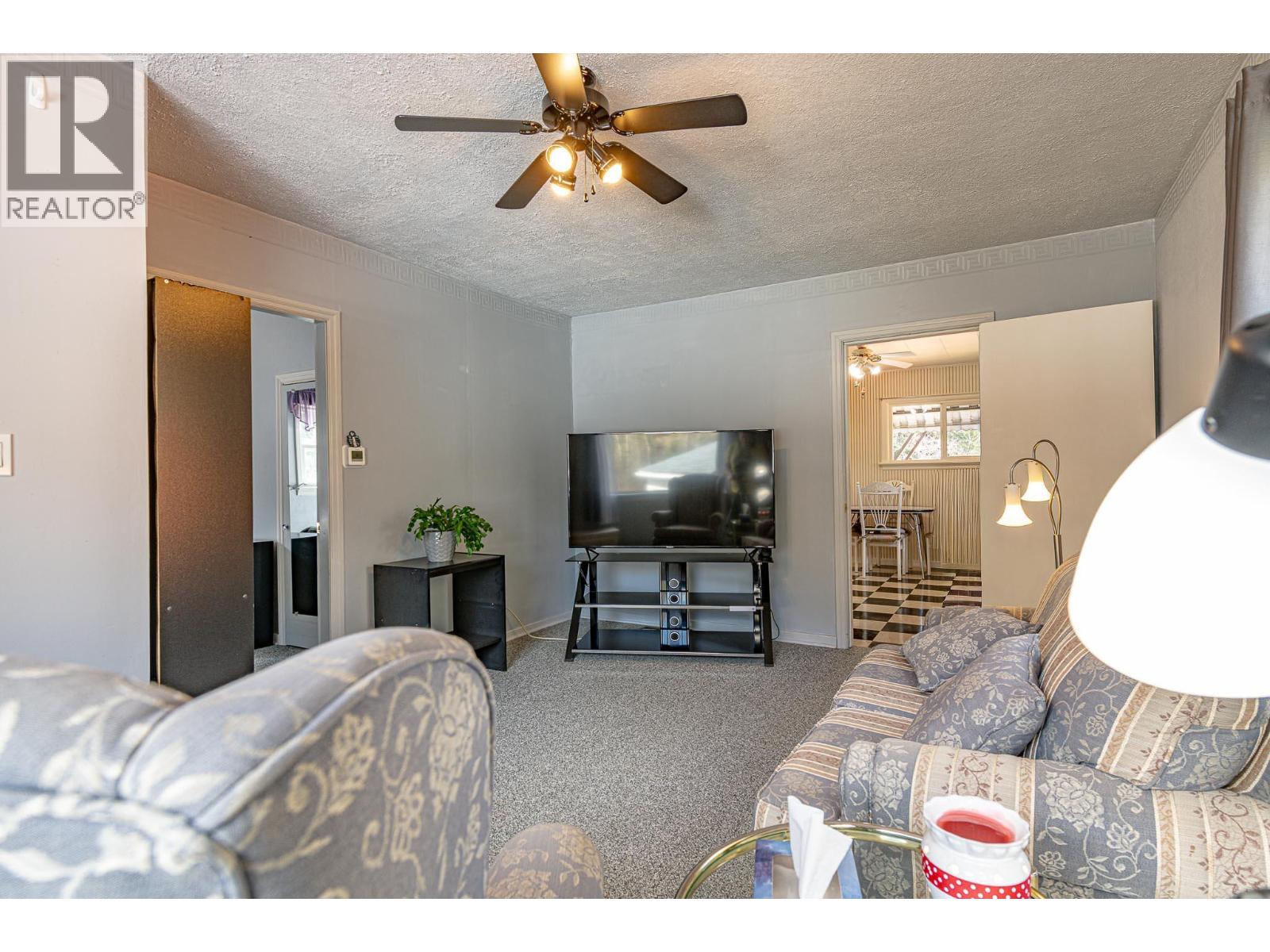 6910 1st Avenue, Ymir, British Columbia  V0G 2K0 - Photo 9 - 10380617