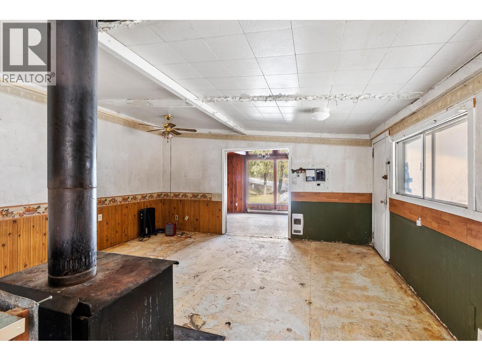 3525 Mathews Road, Kelowna, British Columbia  V1W 4C6 - Photo 13 - 10381907