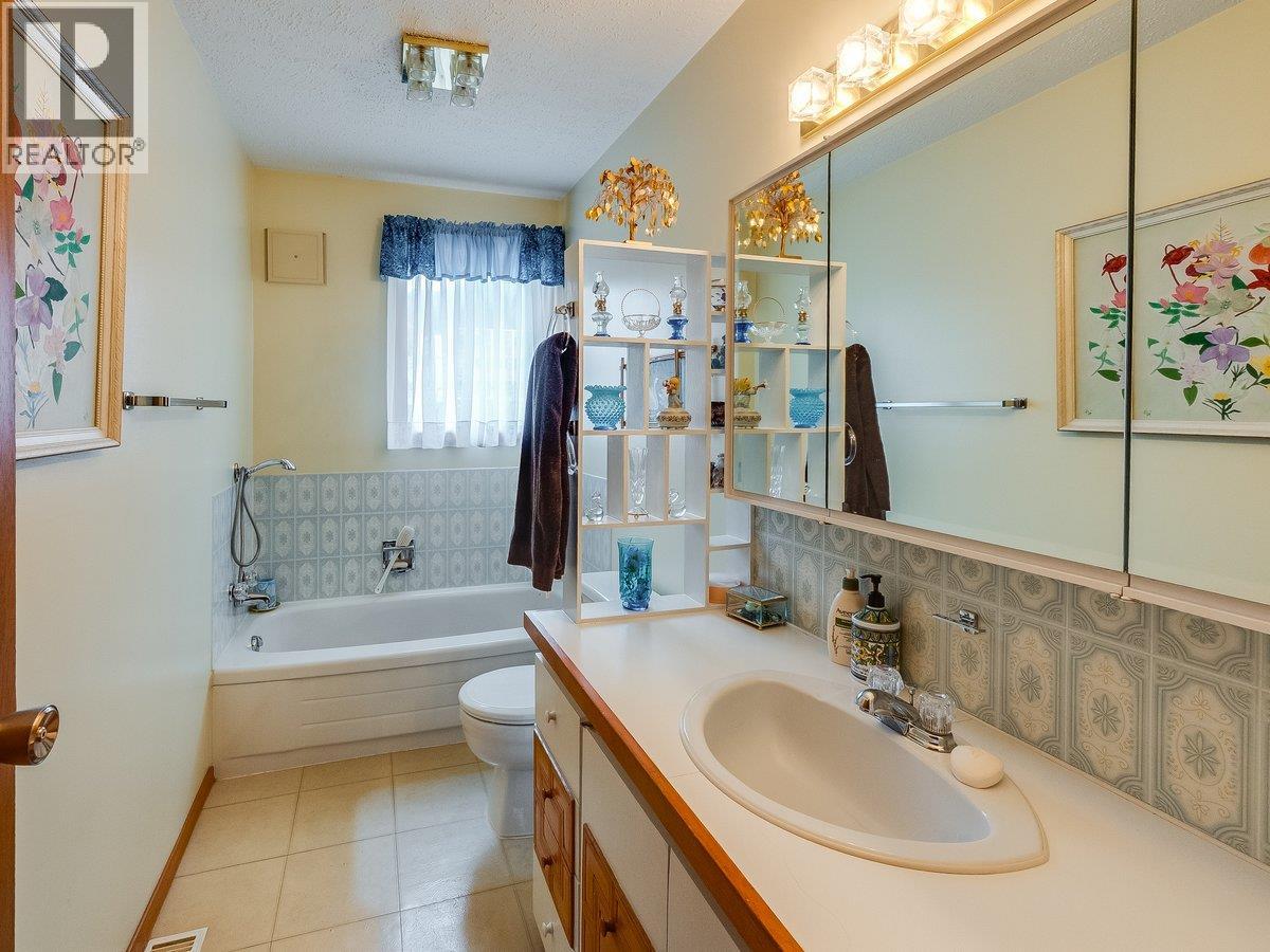 524 Hoover Street, Nelson, British Columbia  V1L 4W9 - Photo 20 - 10381615