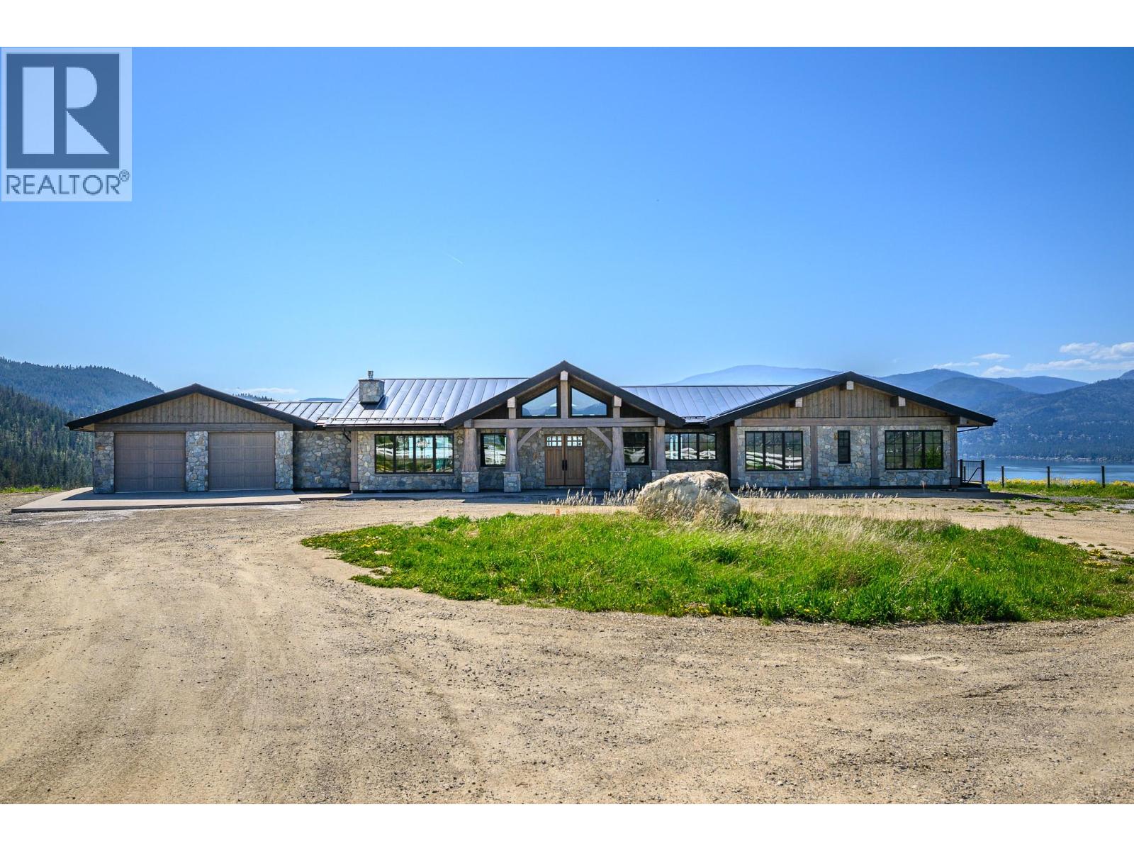 8399 Bench Row Road, Vernon, British Columbia  V1H 1H3 - Photo 5 - 10380460