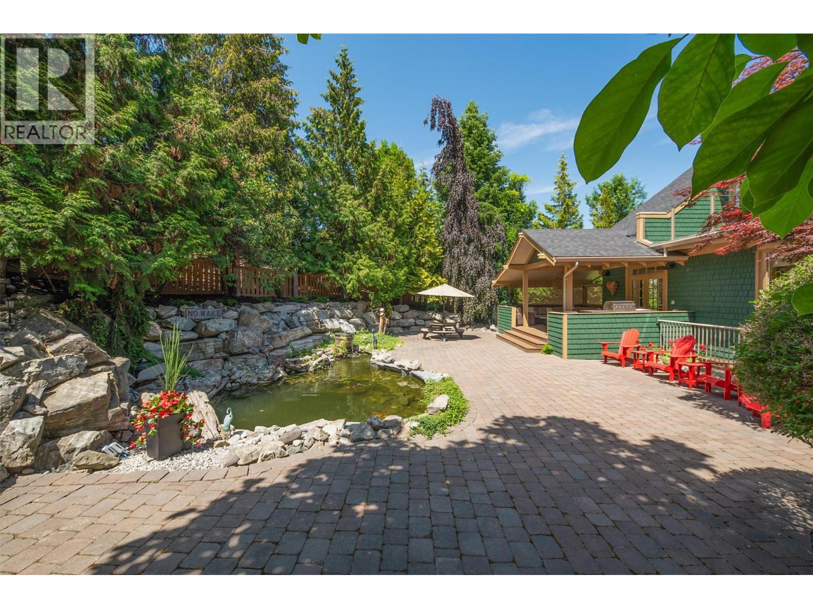 5127 Luckett Court, Kelowna, British Columbia  V1W 4J1 - Photo 8 - 10381990