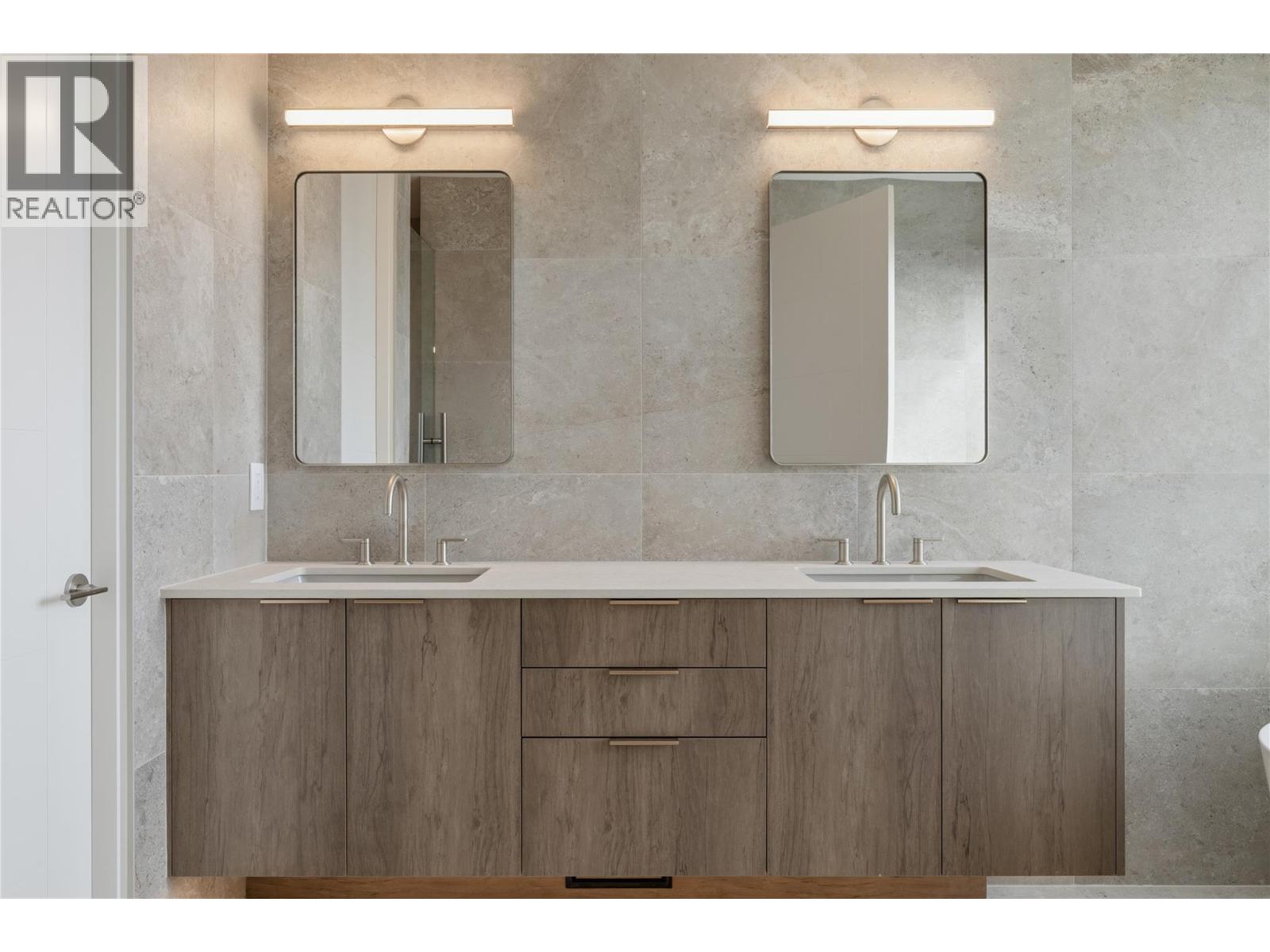 2527 Pinnacle Ridge Drive, West Kelowna, British Columbia  V4T 0G4 - Photo 30 - 10381902