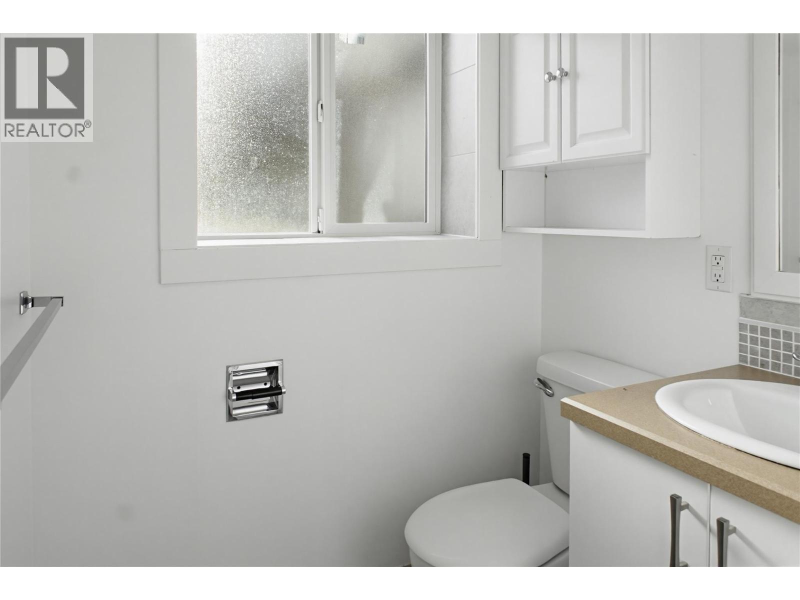 1271 Kimberley Crescent, Kamloops, British Columbia  V2B 3B8 - Photo 17 - 10381548