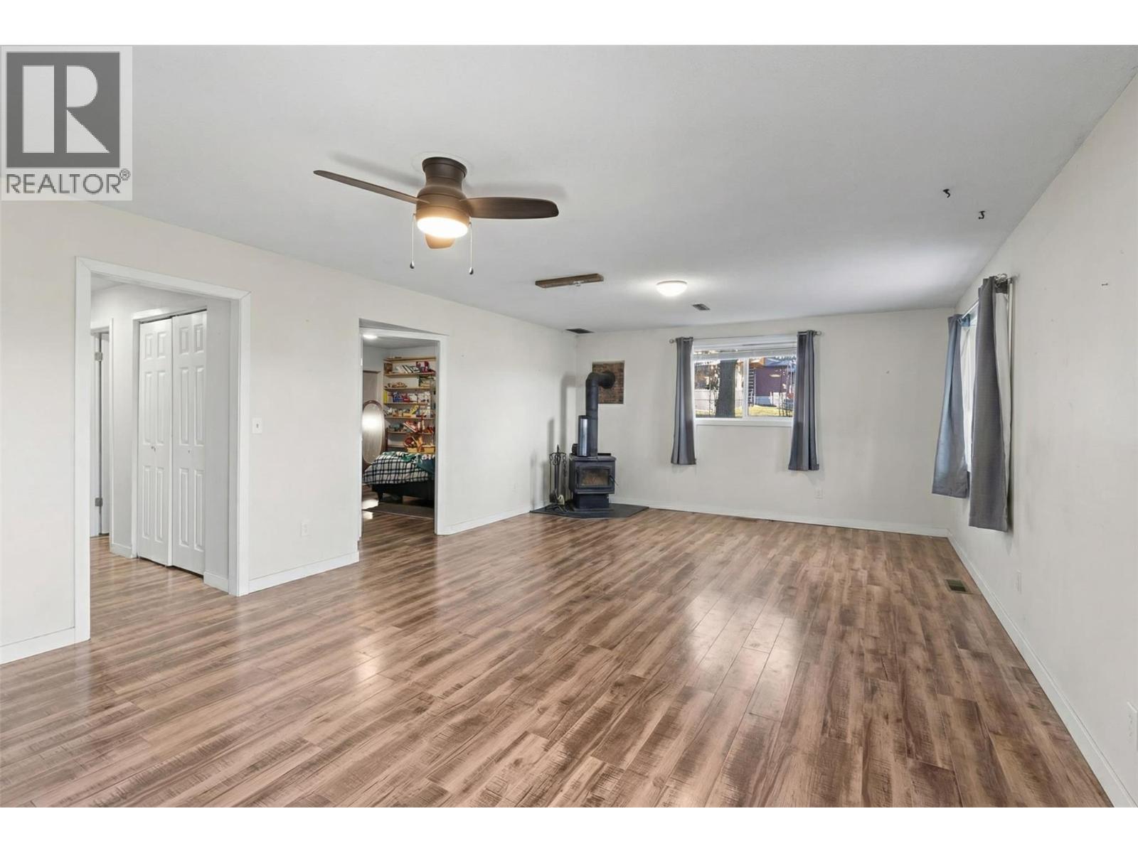 1541 Eagle Rock Road, Spallumcheen, British Columbia  V0E 1B7 - Photo 19 - 10380747