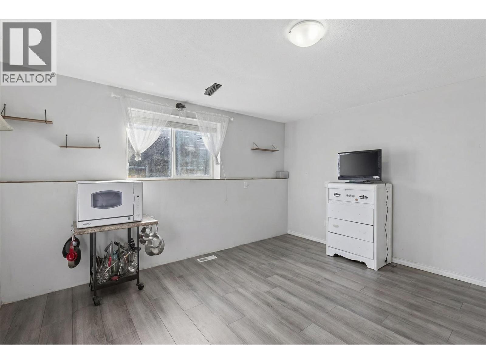 1541 Eagle Rock Road, Spallumcheen, British Columbia  V0E 1B7 - Photo 25 - 10380747