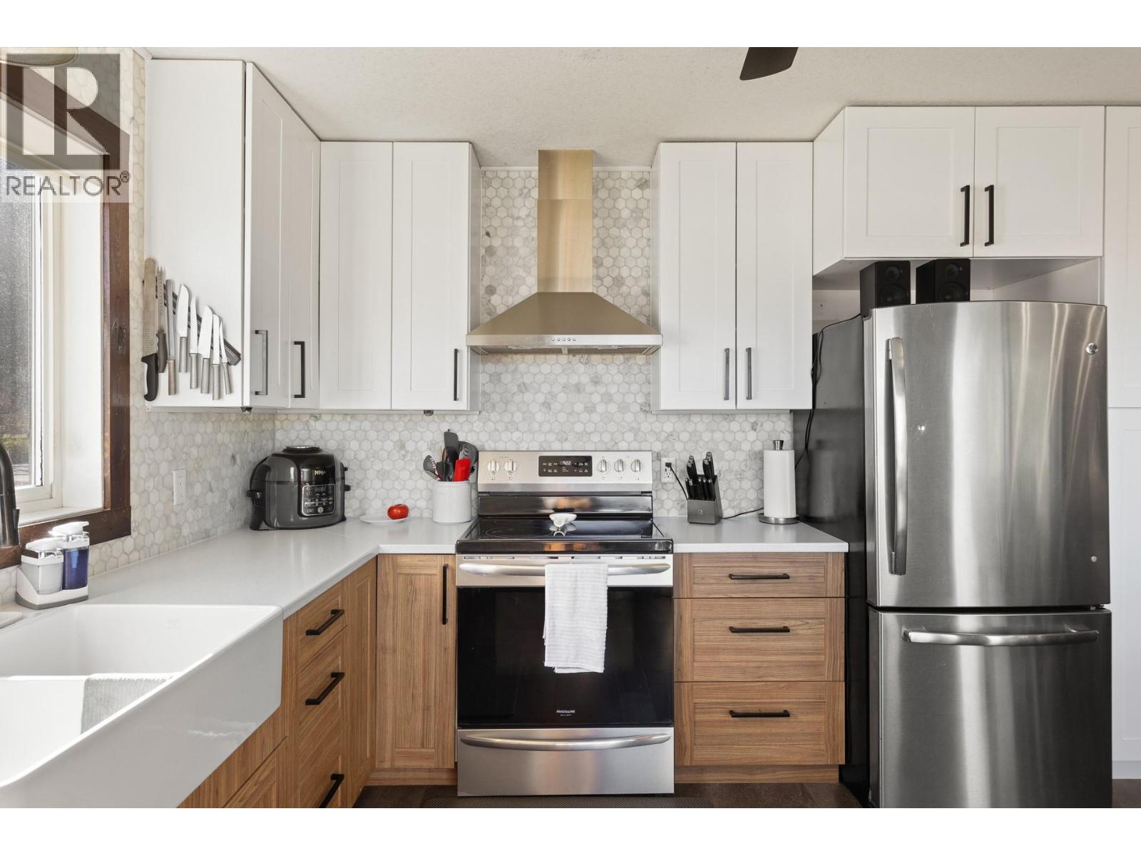 1541 Eagle Rock Road, Spallumcheen, British Columbia  V0E 1B7 - Photo 3 - 10380747