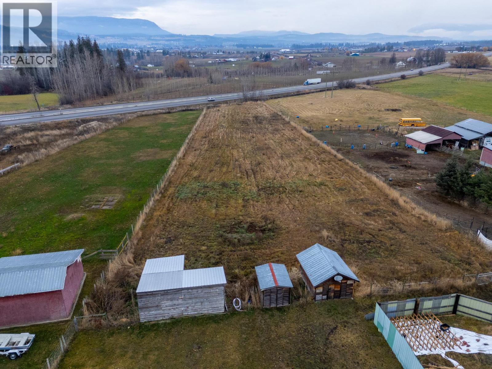 1541 Eagle Rock Road, Spallumcheen, British Columbia  V0E 1B7 - Photo 45 - 10380747