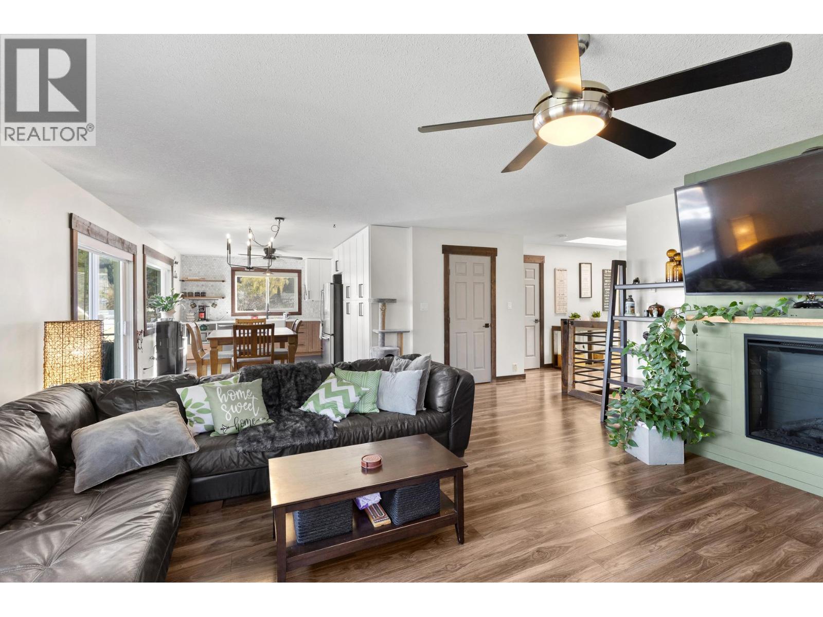 1541 Eagle Rock Road, Spallumcheen, British Columbia  V0E 1B7 - Photo 7 - 10380747