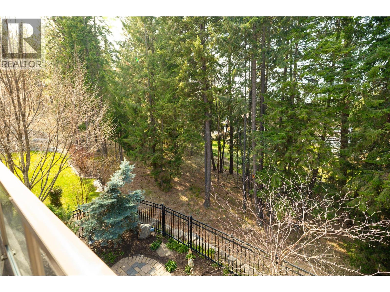 4149 Gallaghers Fairway S, Kelowna, British Columbia  V1W 5G3 - Photo 10 - 10380458