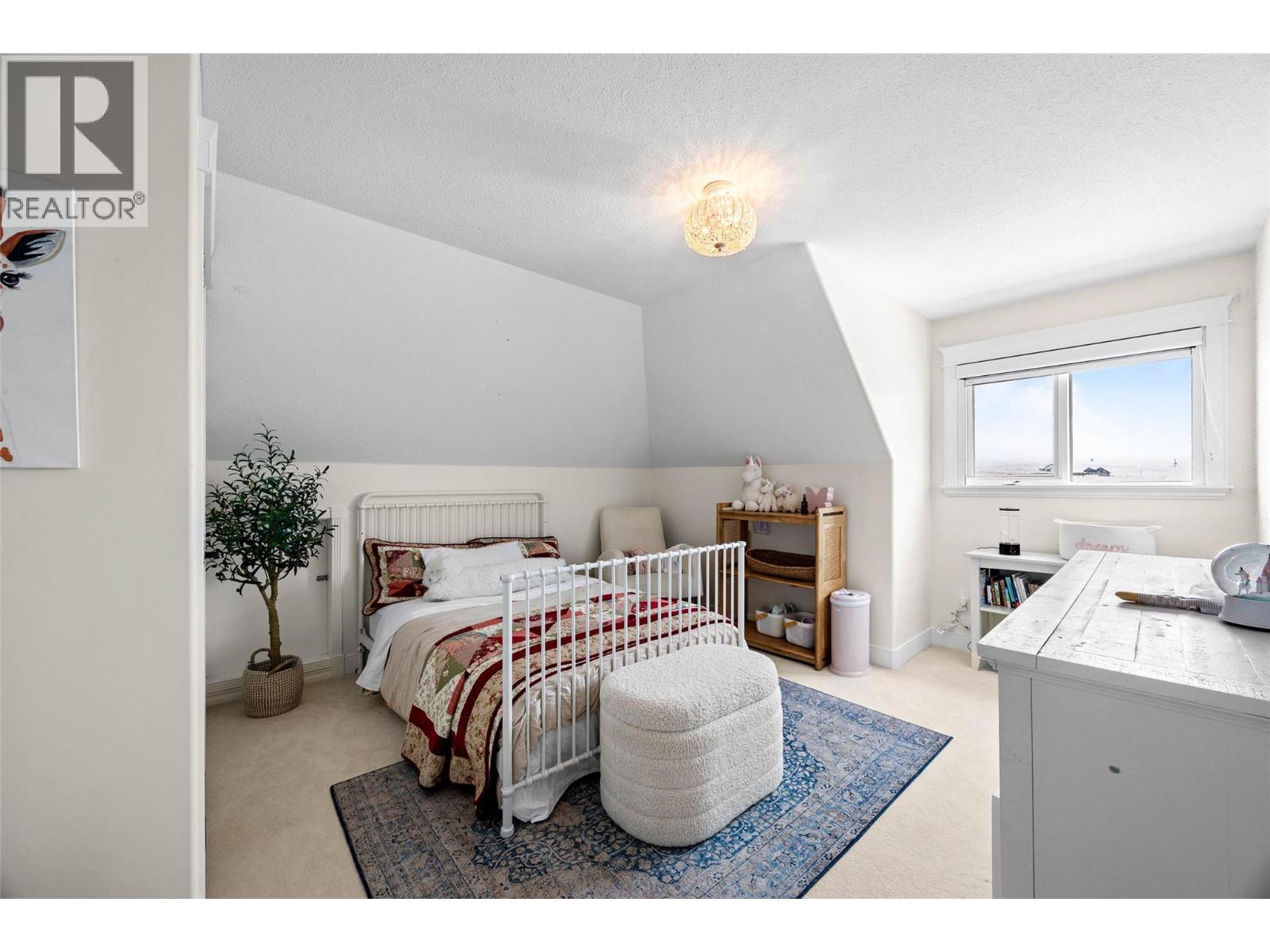 3100 Princeton Kamloops Highway, Kamloops, British Columbia  V2E 2G8 - Photo 31 - 10381993