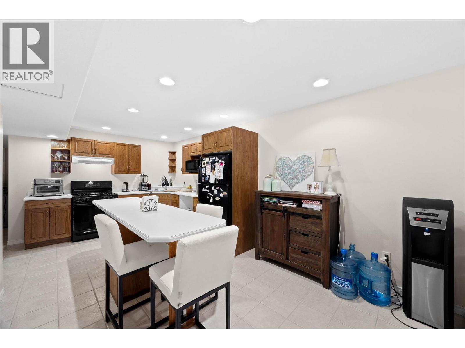 3100 Princeton Kamloops Highway, Kamloops, British Columbia  V2E 2G8 - Photo 40 - 10381993
