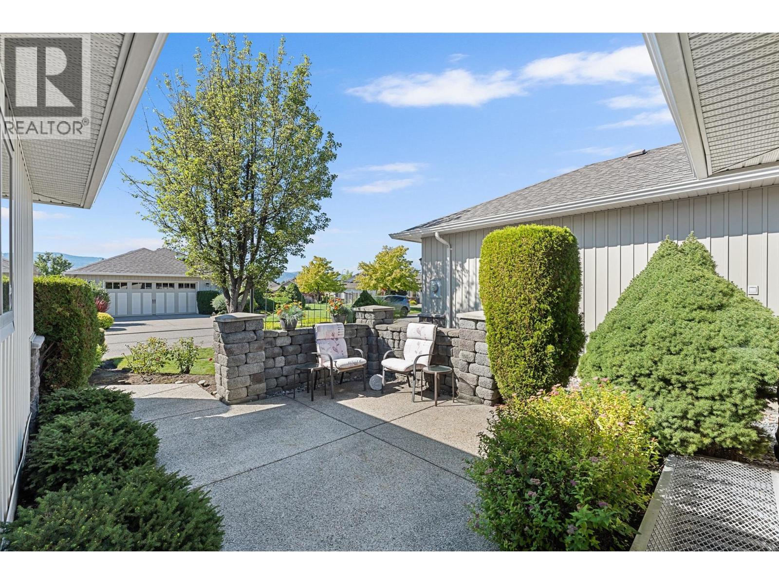 1405 Guisachan Place Unit# 115, Kelowna, British Columbia  V1Y 9X8 - Photo 3 - 10381778
