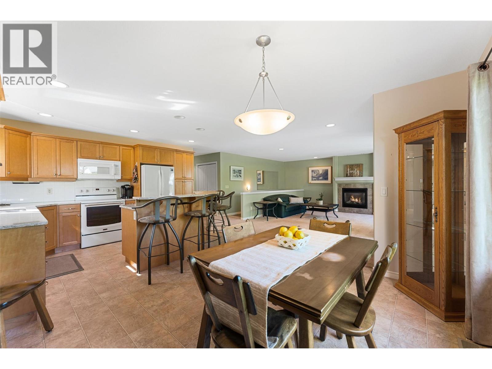 1405 Guisachan Place Unit# 115, Kelowna, British Columbia  V1Y 9X8 - Photo 5 - 10381778
