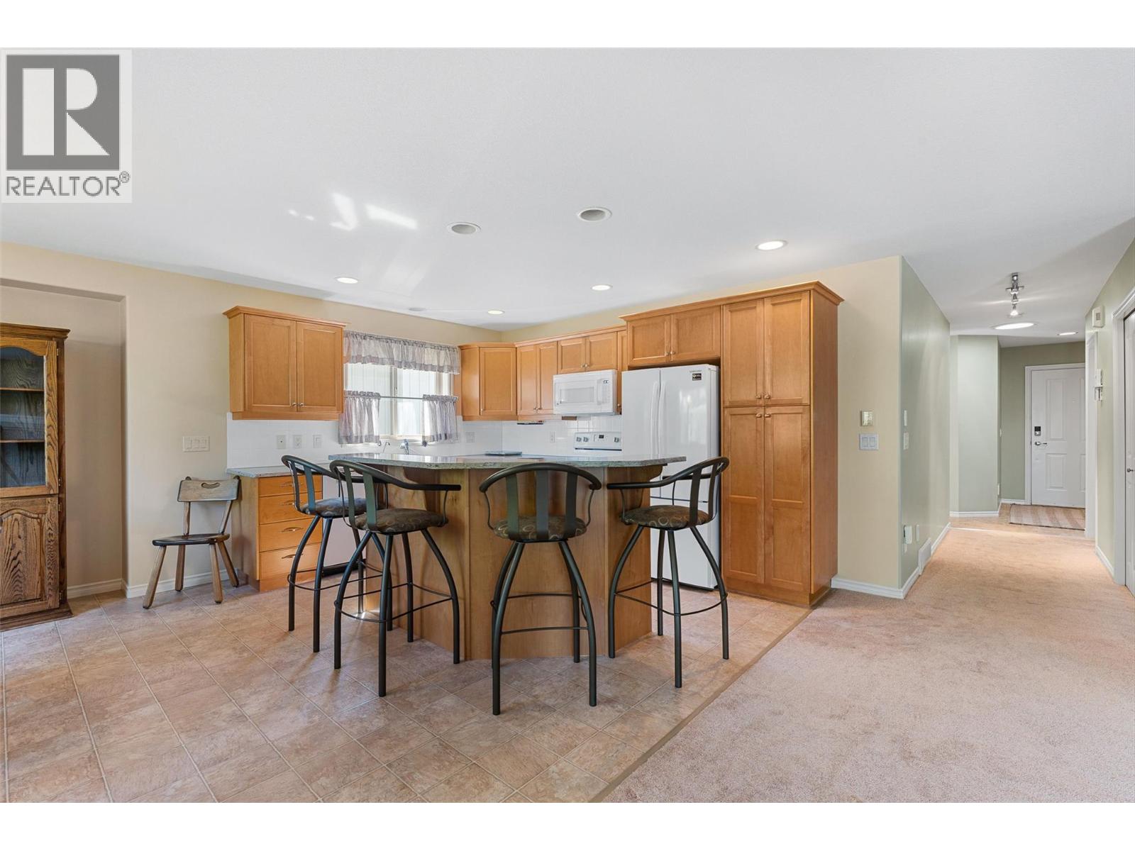 1405 Guisachan Place Unit# 115, Kelowna, British Columbia  V1Y 9X8 - Photo 6 - 10381778