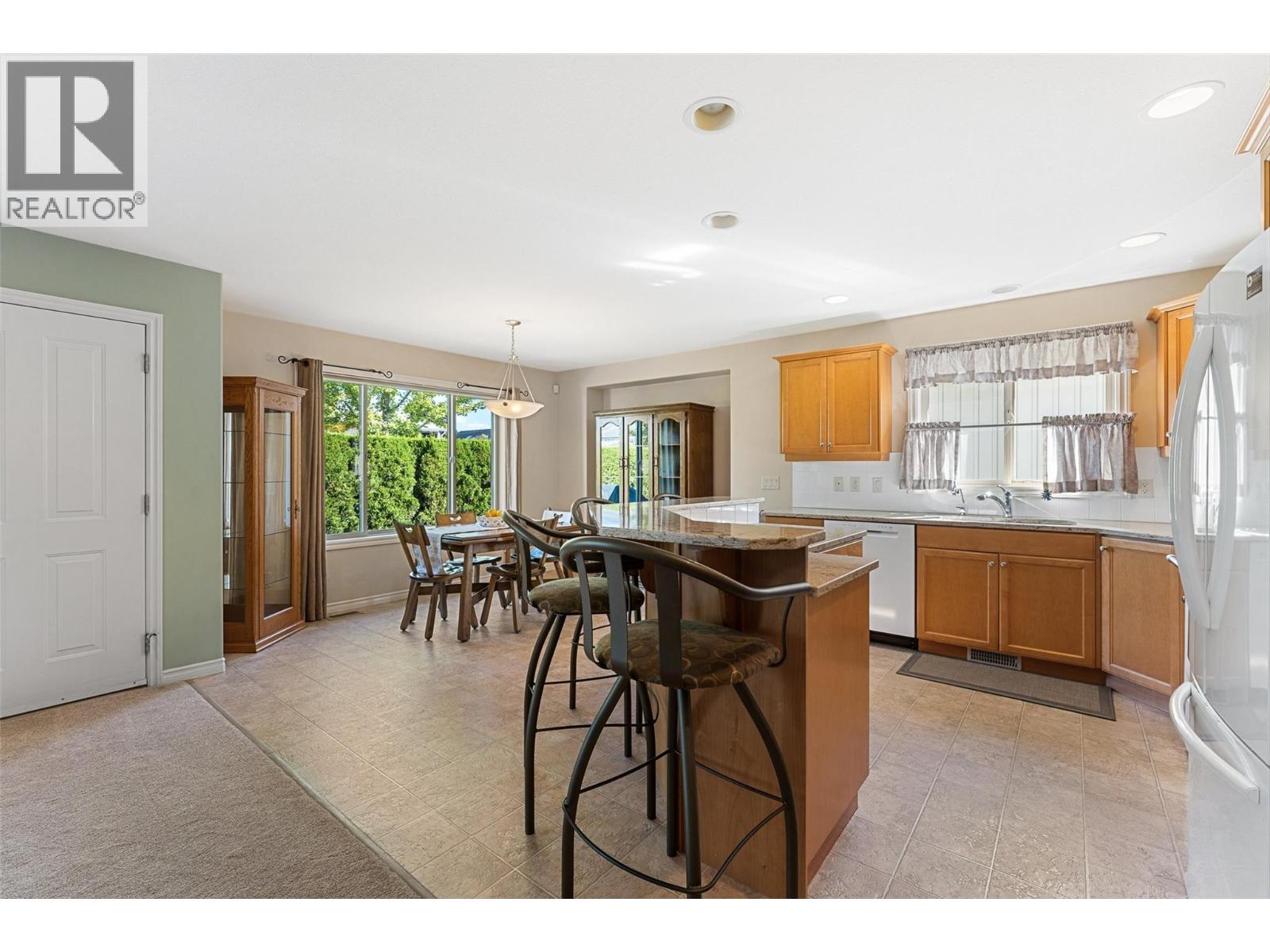 1405 Guisachan Place Unit# 115, Kelowna, British Columbia  V1Y 9X8 - Photo 8 - 10381778