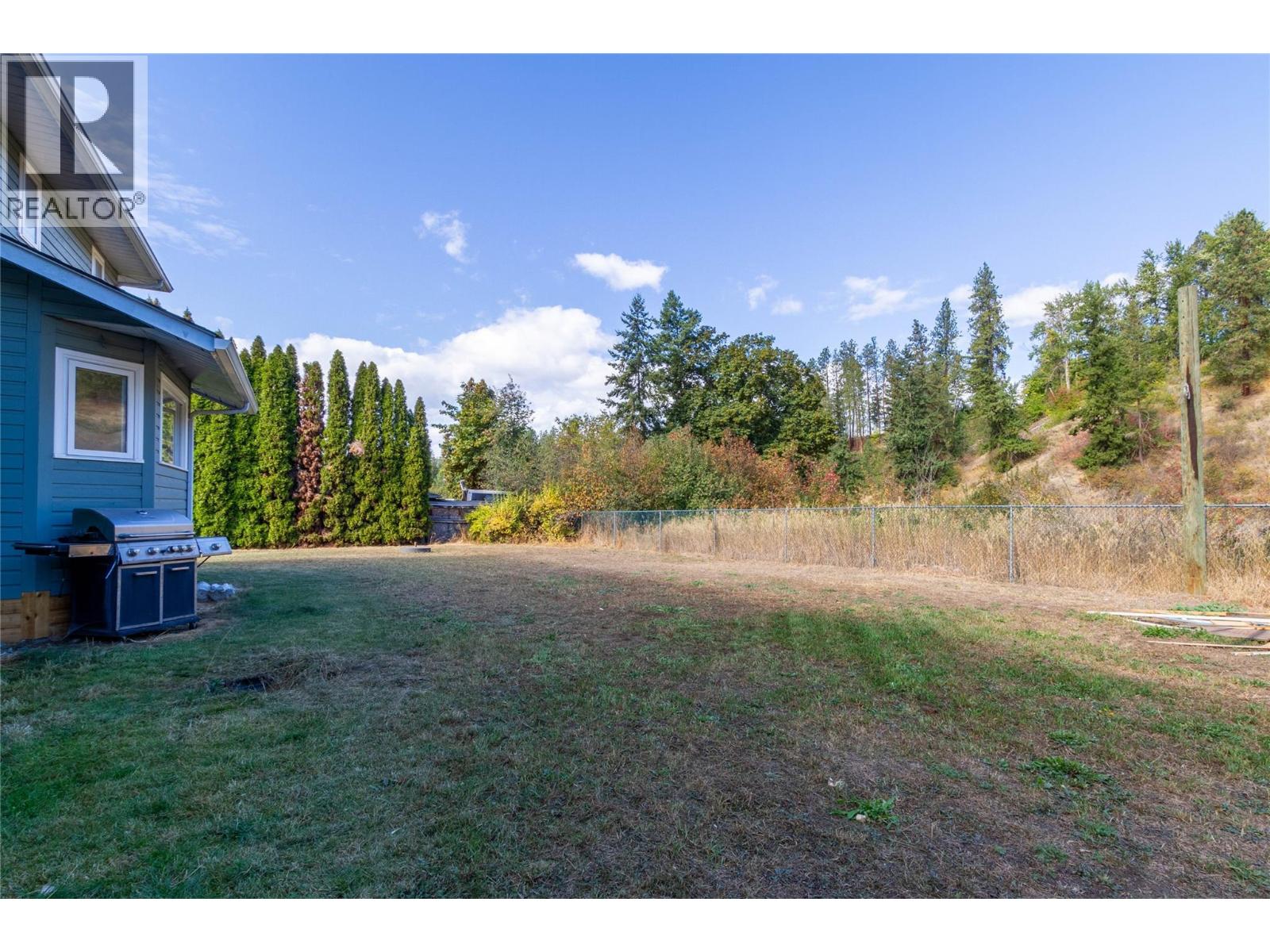 1065 Bx Road, Vernon, British Columbia  V1B 3K2 - Photo 15 - 10382008