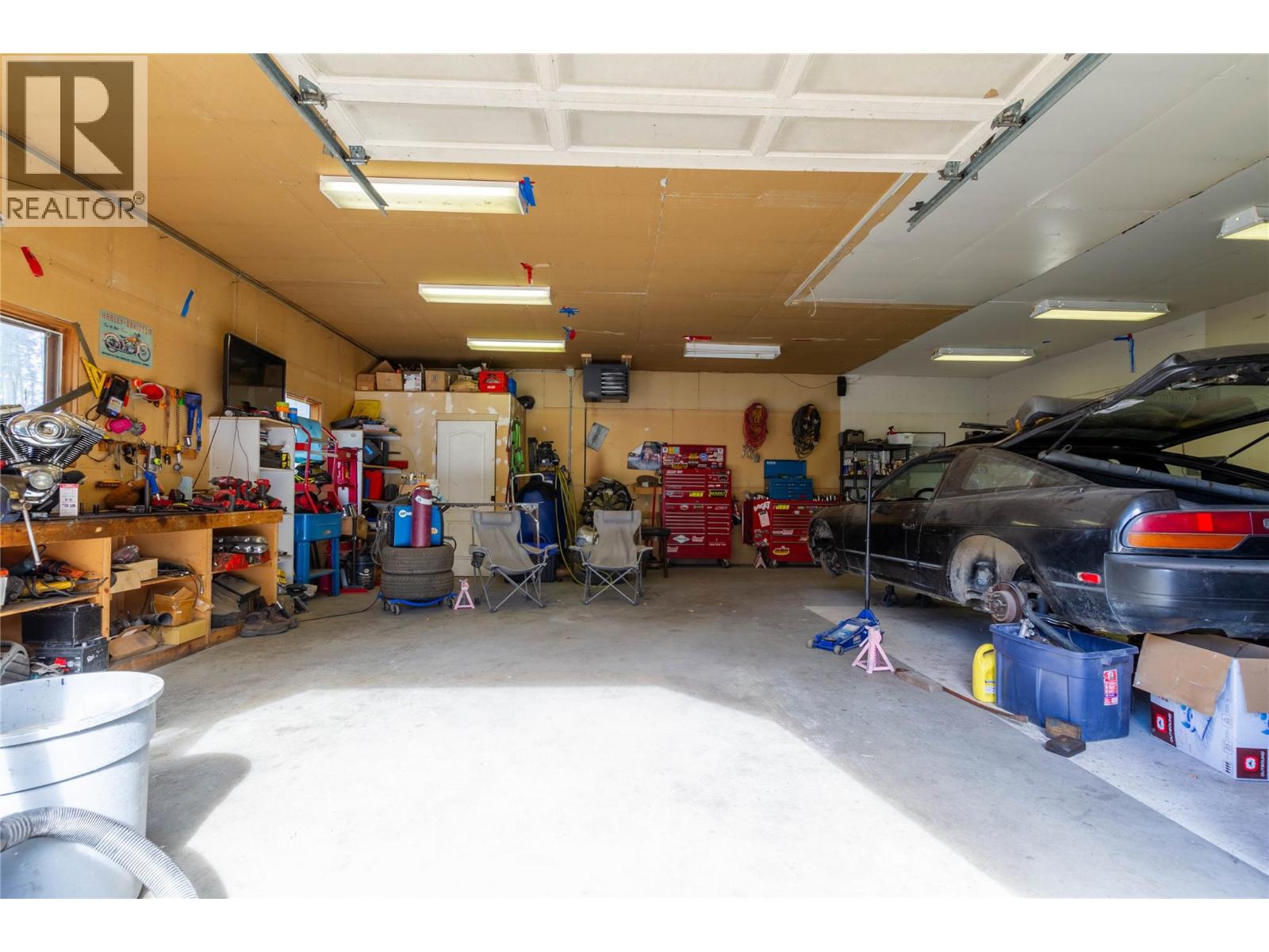 1065 Bx Road, Vernon, British Columbia  V1B 3K2 - Photo 51 - 10382008