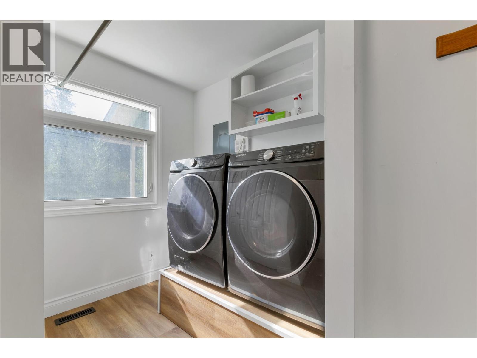 1065 Bx Road, Vernon, British Columbia  V1B 3K2 - Photo 52 - 10382008