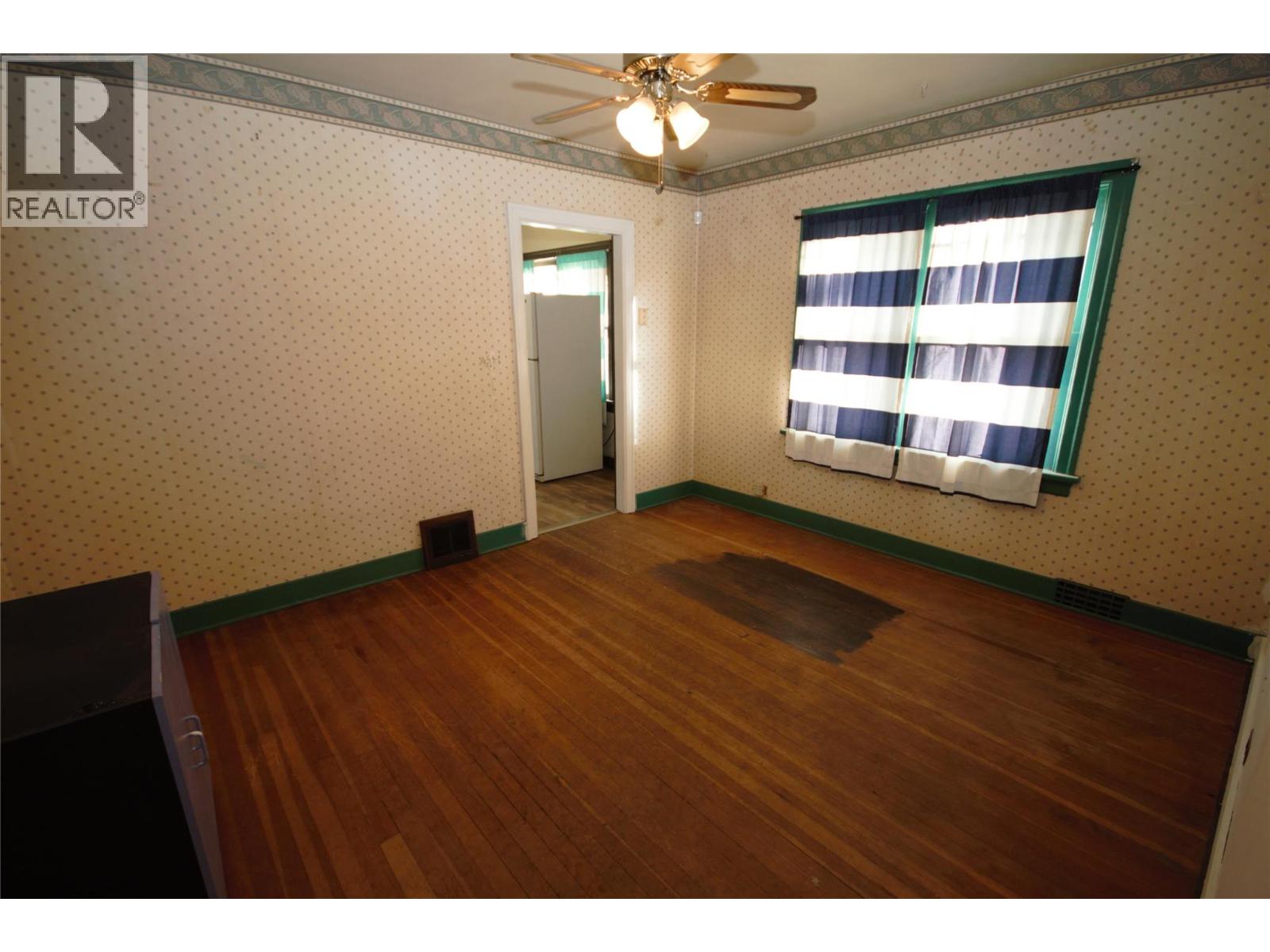 6449 Park Drive, Oliver, British Columbia  V0H 1T3 - Photo 17 - 10381891